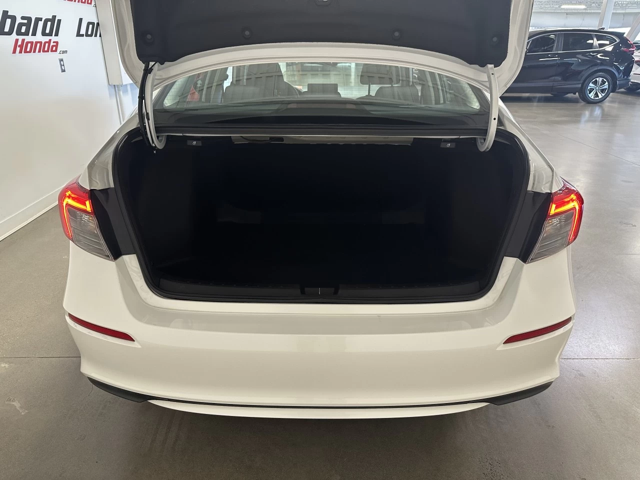2022 Honda Civic
                                                    LX Image principale