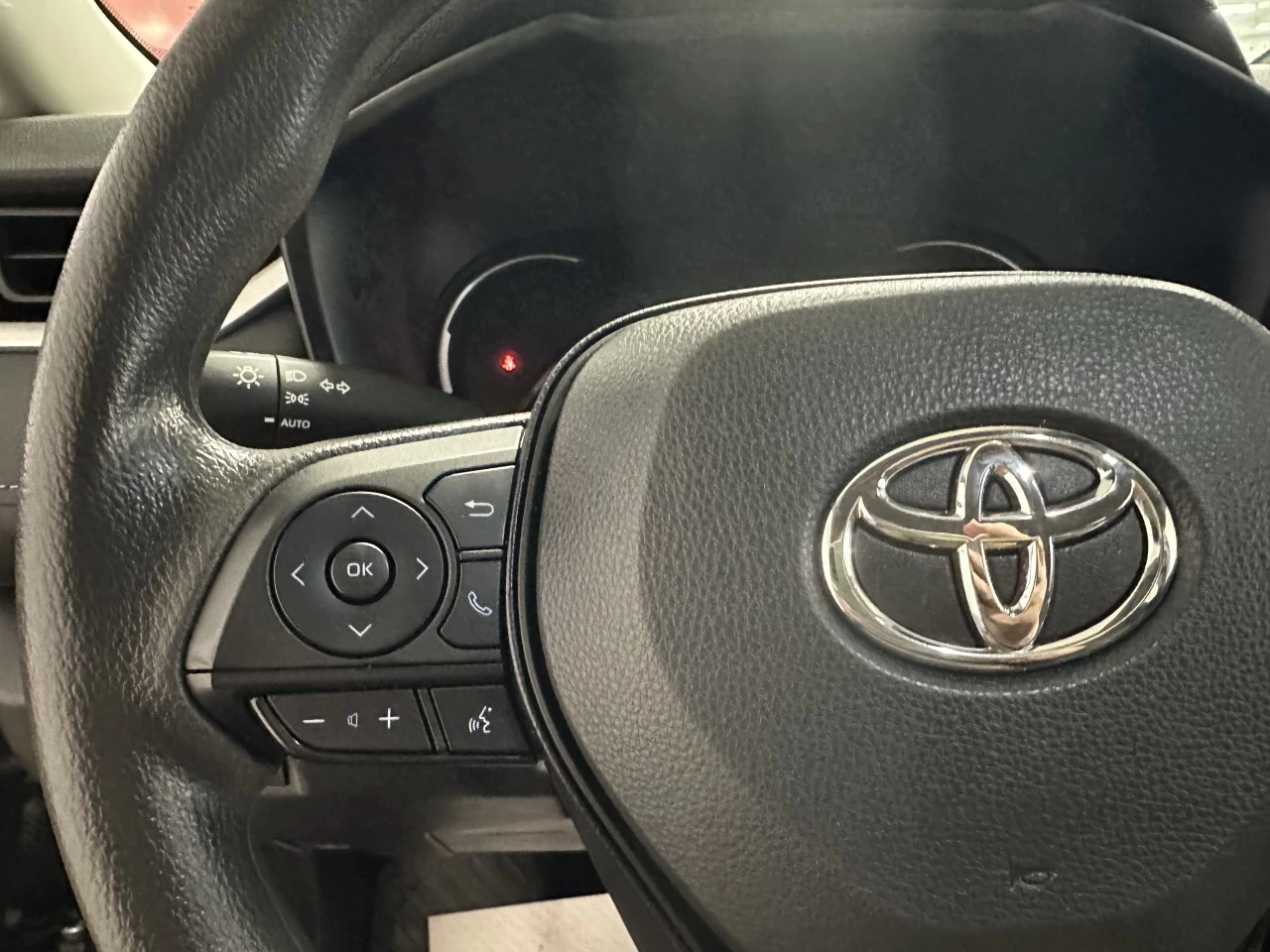 2024 Toyota RAV4 LE Main Image