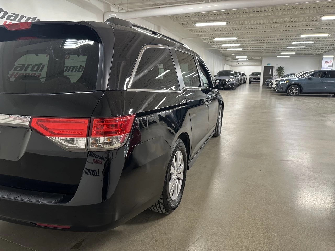 2016 Honda Odyssey EX Main Image