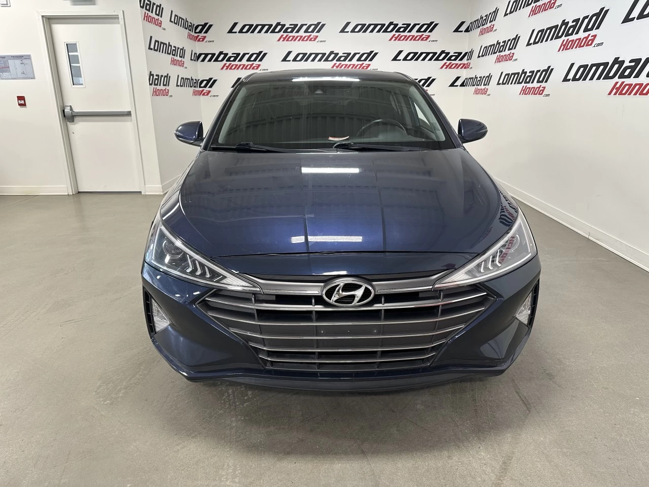 2019 Hyundai Elantra Preferred Main Image