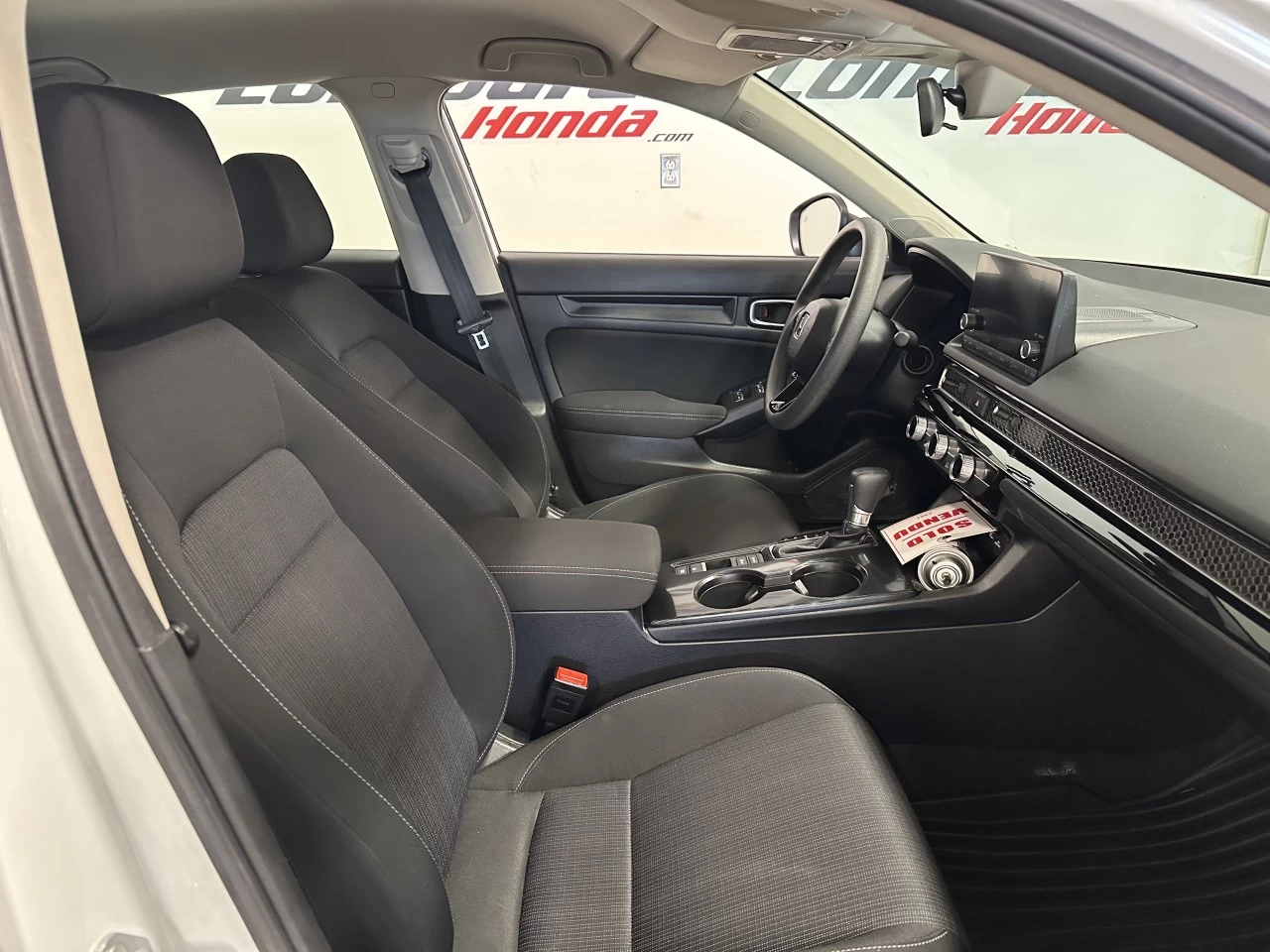 2022 Honda Civic LX Main Image