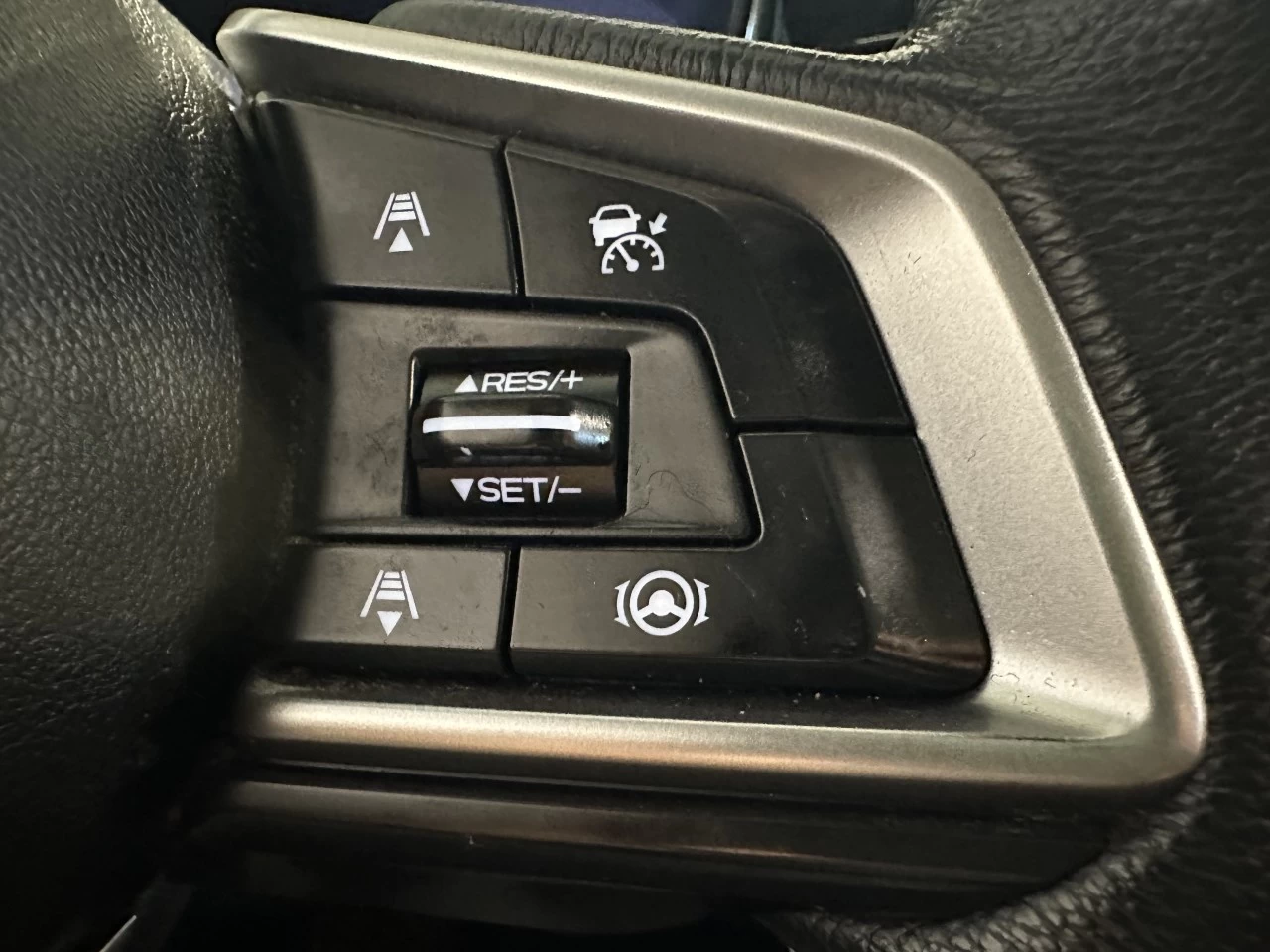 2020 Subaru Outback Touring Main Image