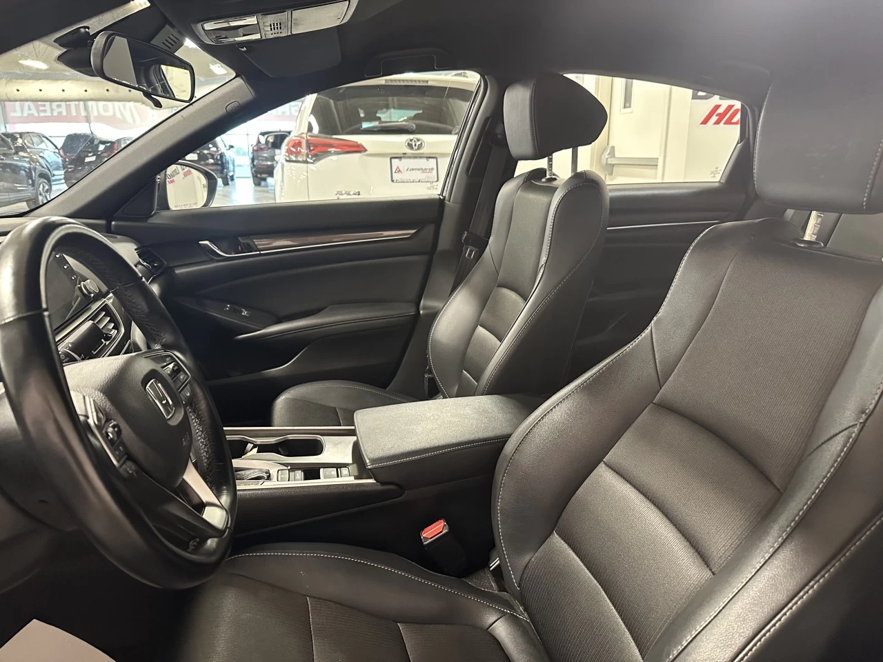2021 Honda Accord SE Image principale