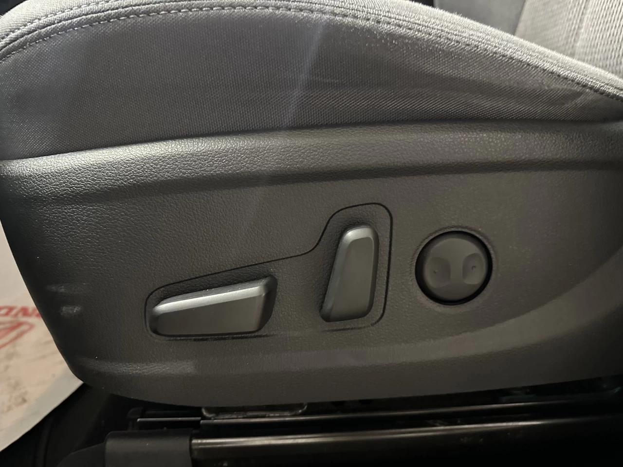 2021 Hyundai Santa Fe Preferred Main Image