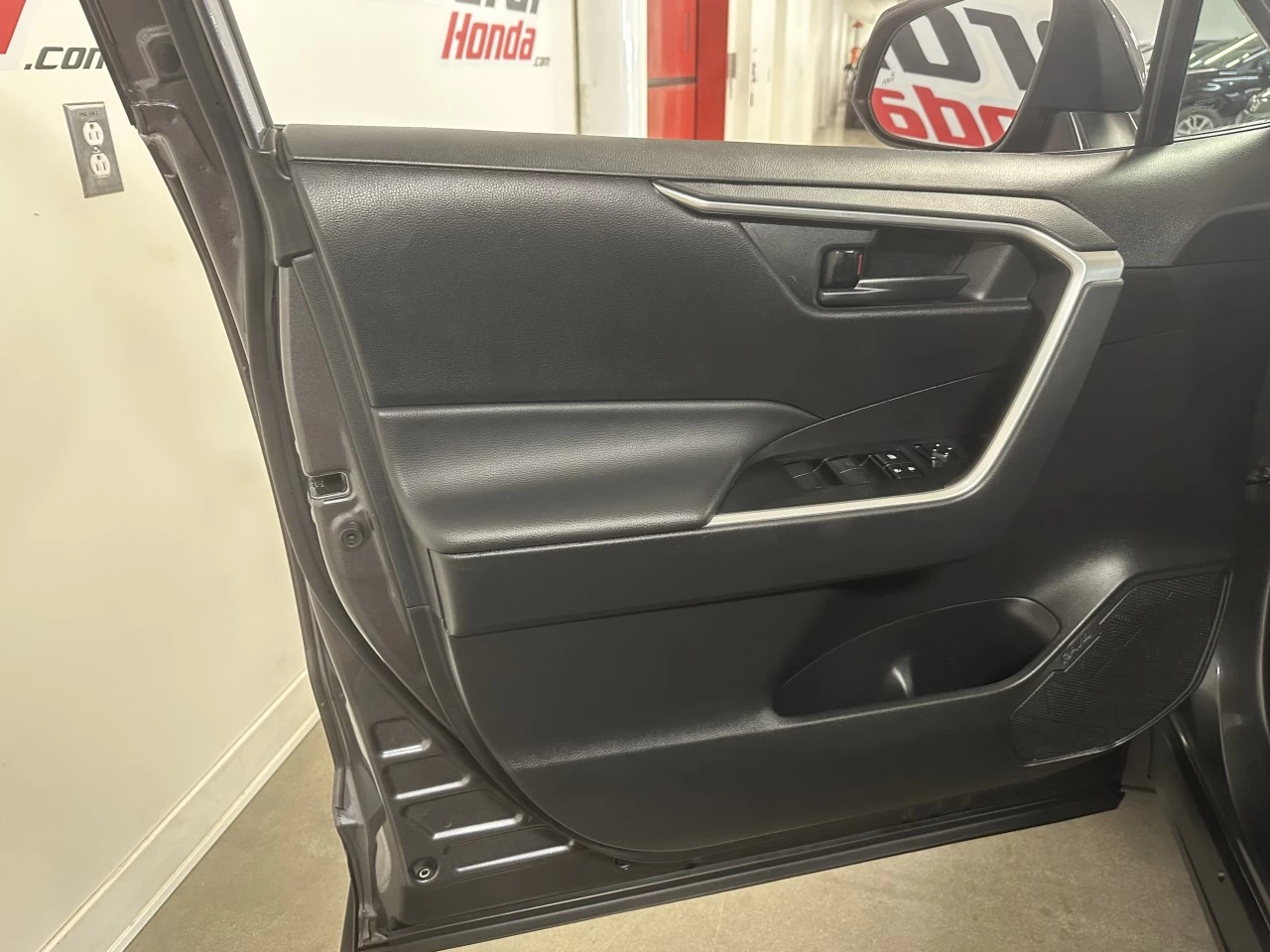 2024 Toyota RAV4 LE Main Image