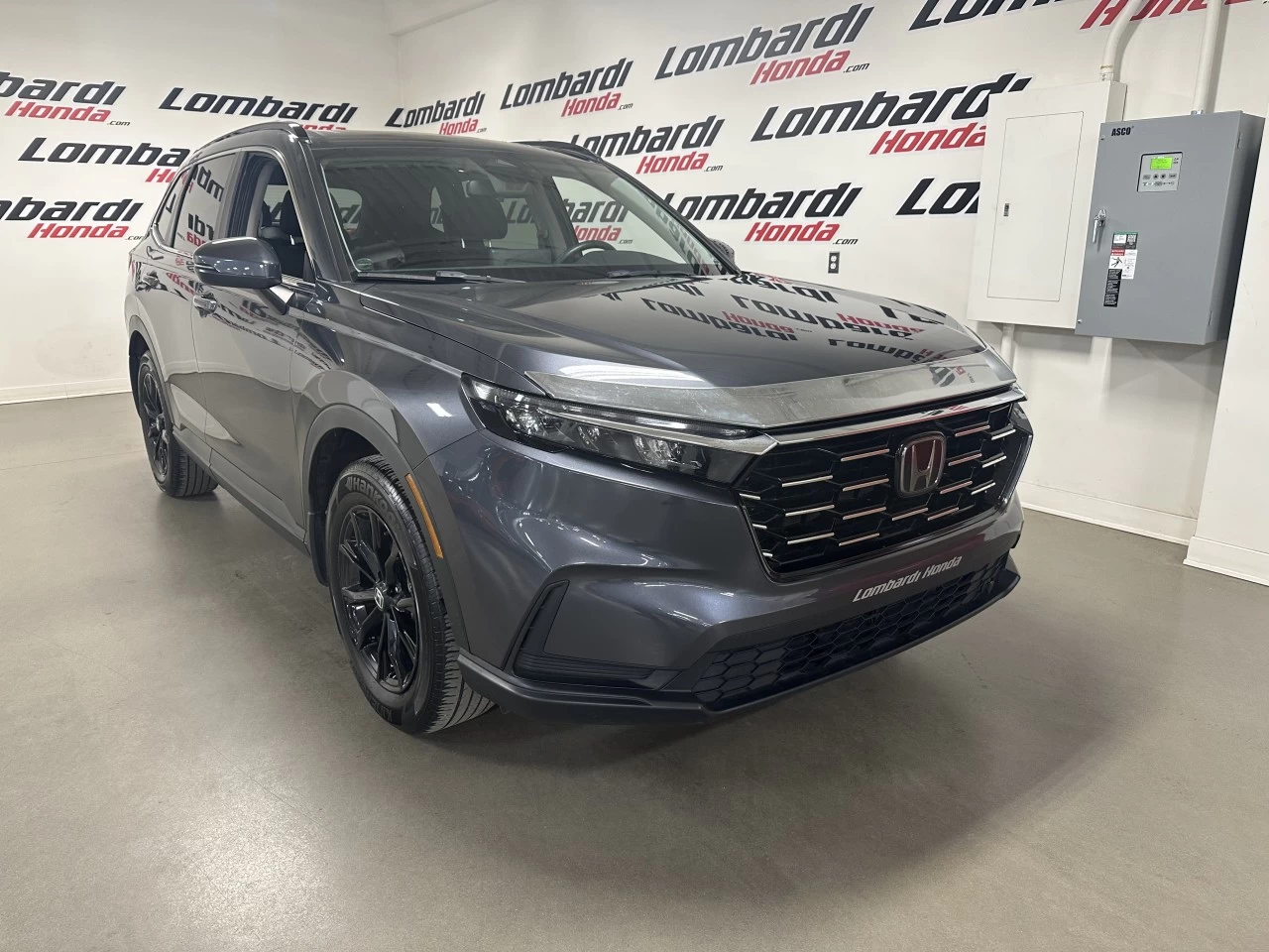 2024 Honda CR-V Sport https://www.lombardihonda.com/resize/b990ff35b810a3abc0cc817b2ca24889-1