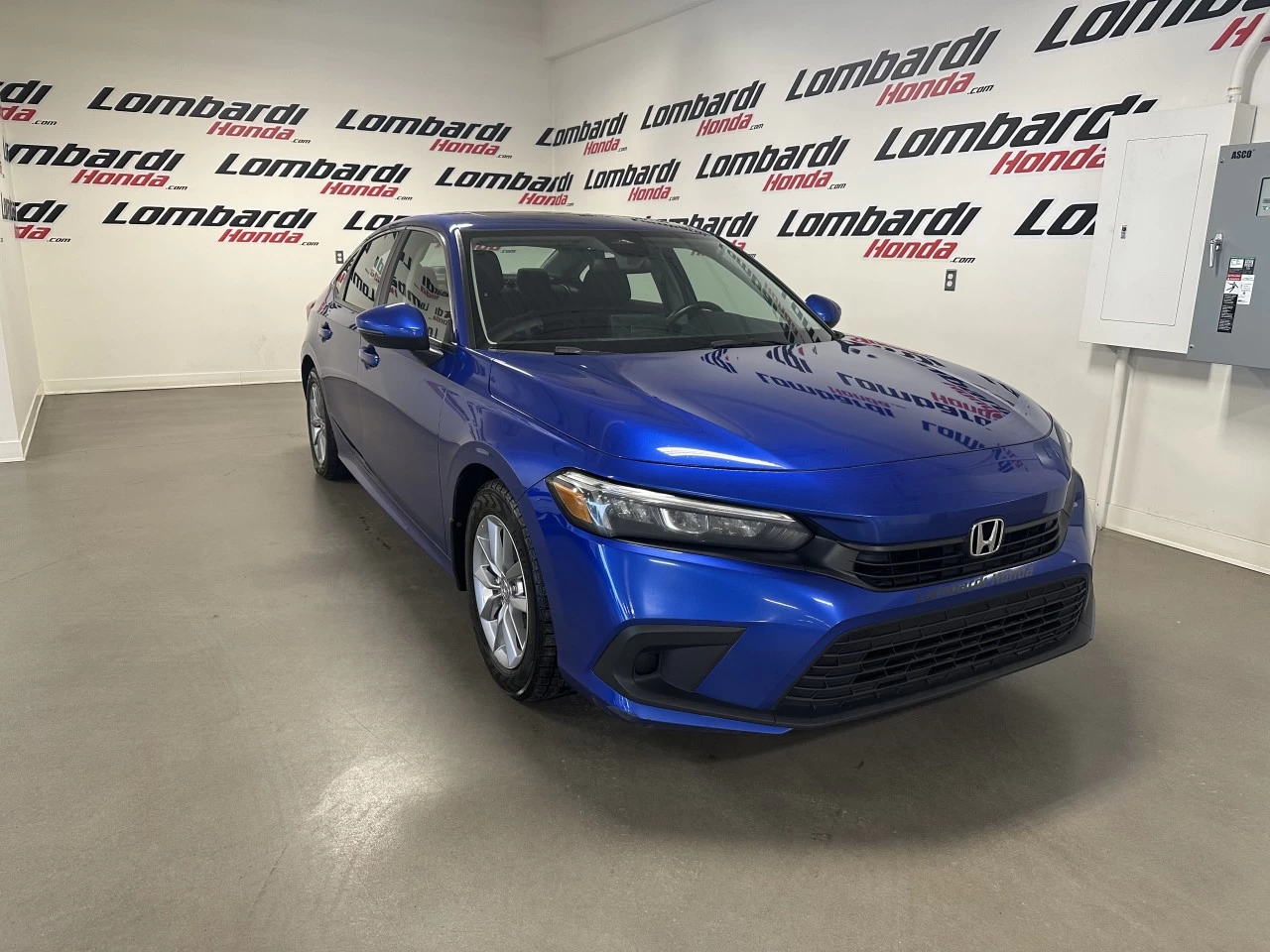 2022 Honda Civic EX Main Image