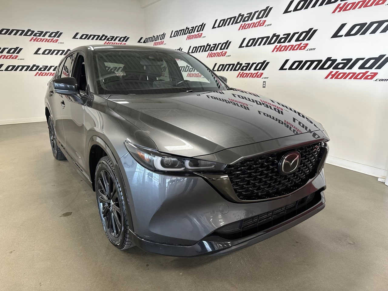 2022 Mazda CX-5
                                                    Sport Design w/Turbo Main Image