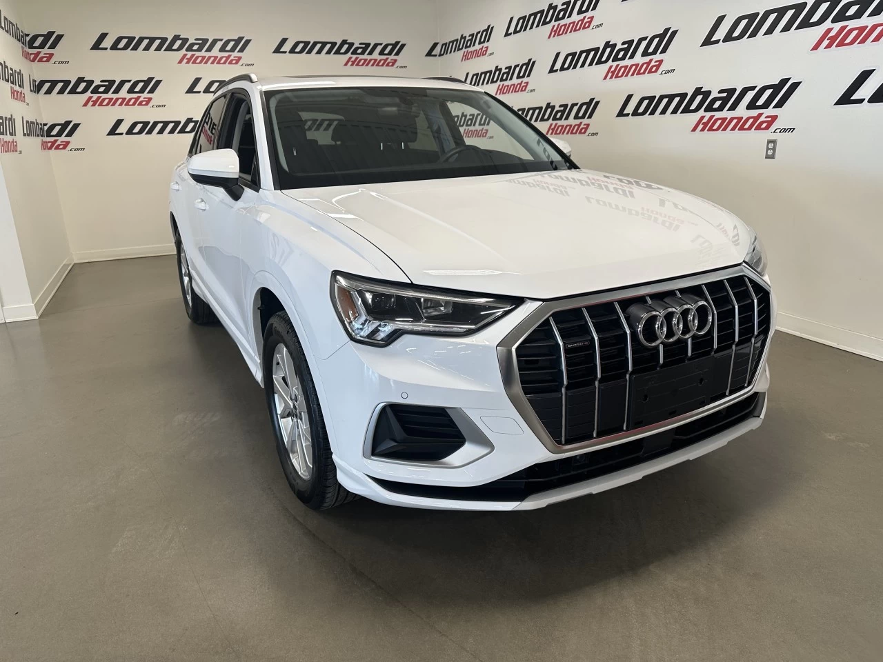 2025 Audi Q3 40 TFSI quattro Image principale