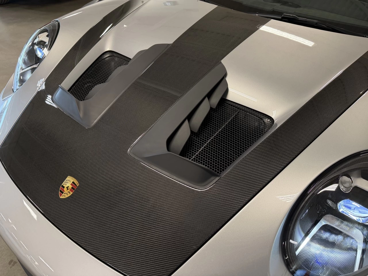 2025 Porsche 911 GT3 RS Main Image