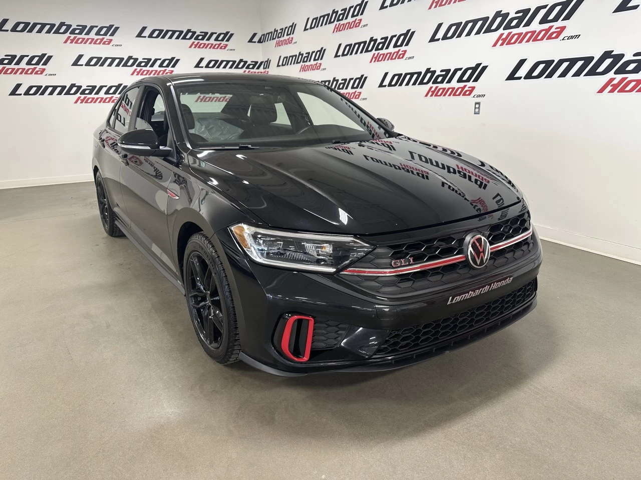 2023 Volkswagen Jetta
                                                    GLI Image principale