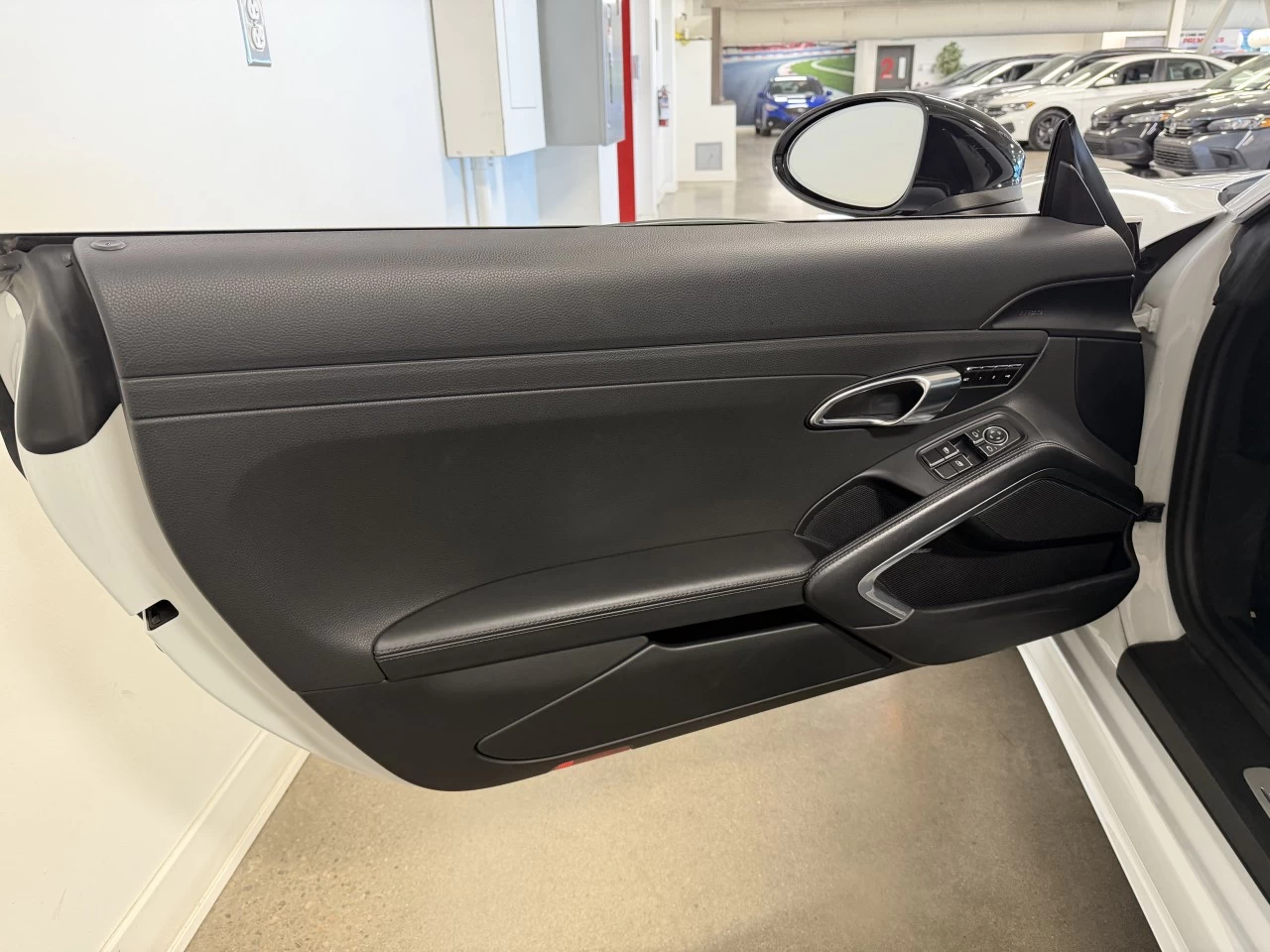 2018 Porsche 718 Boxster S Main Image