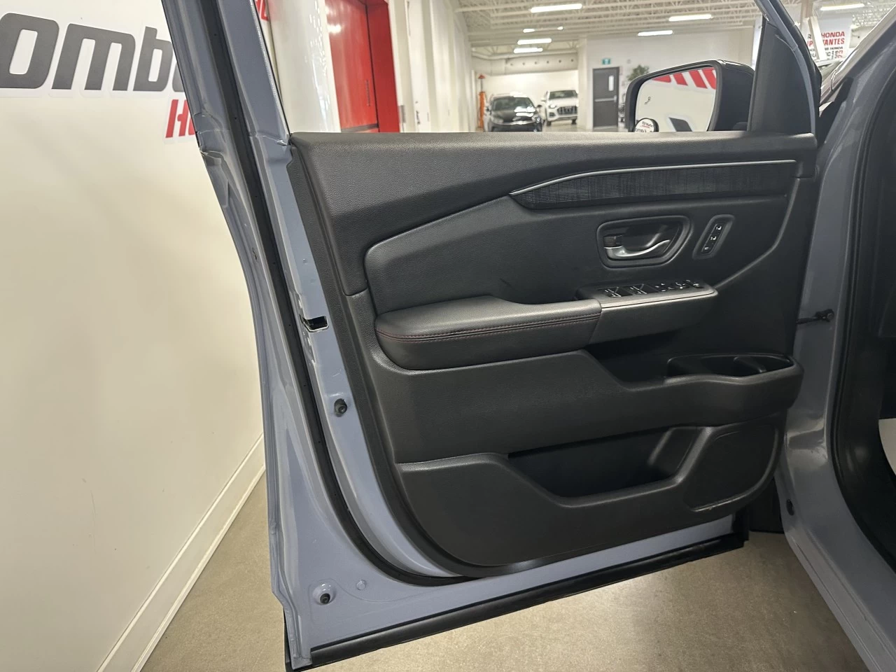 2023 Honda Pilot Black Edition Main Image
