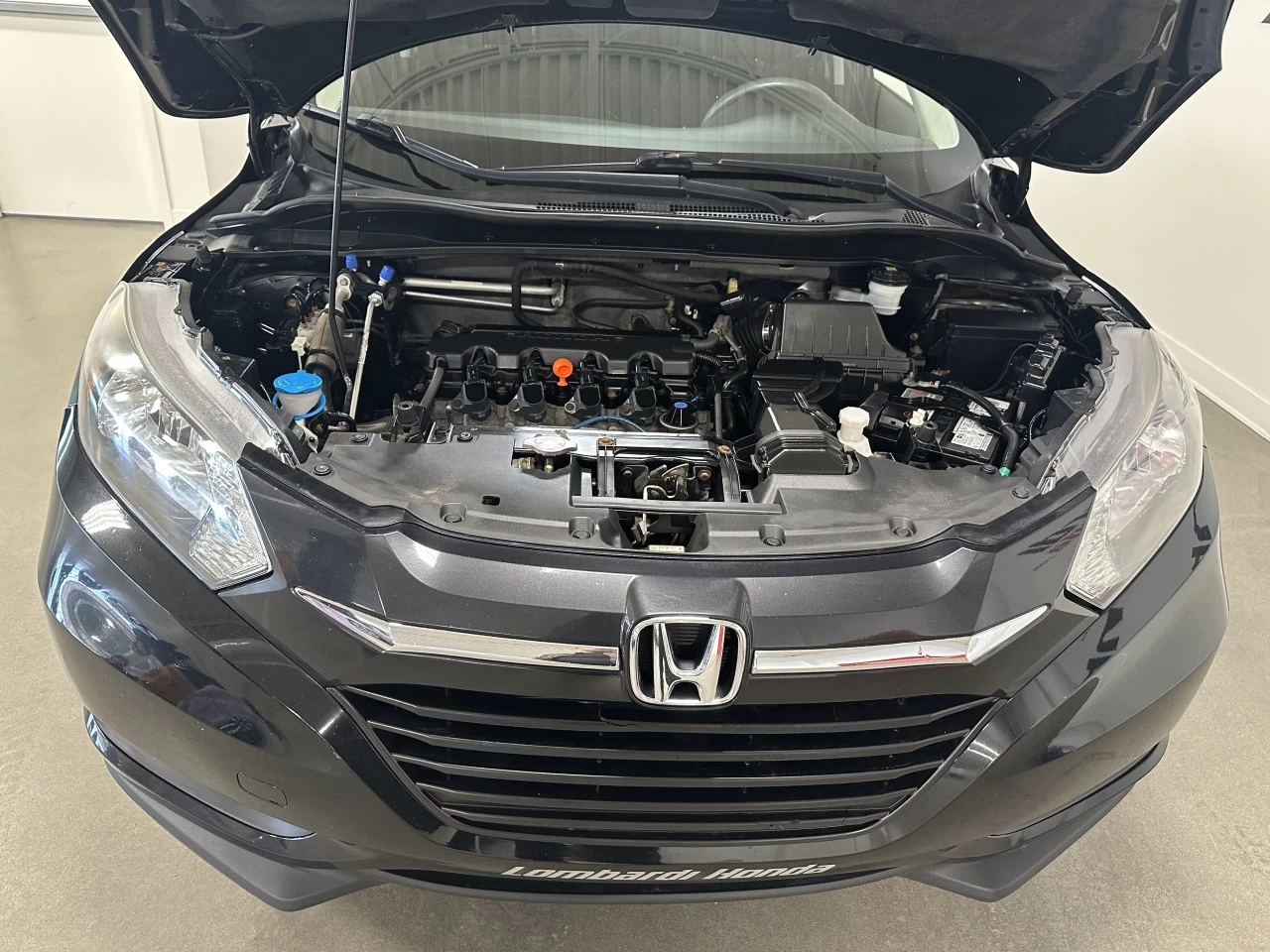 2017 Honda HR-V LX Main Image