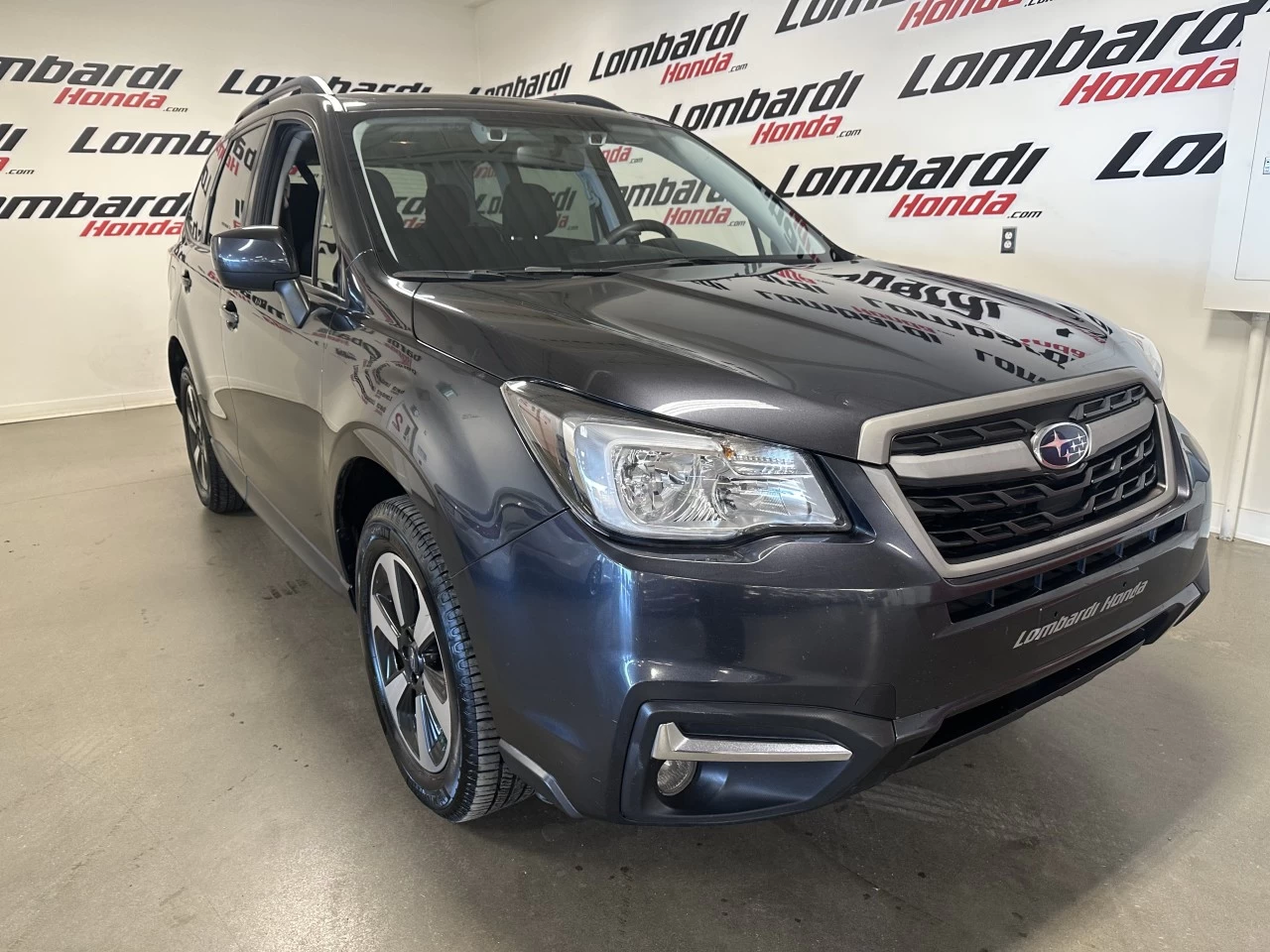 2018 Subaru Forester Touring Main Image