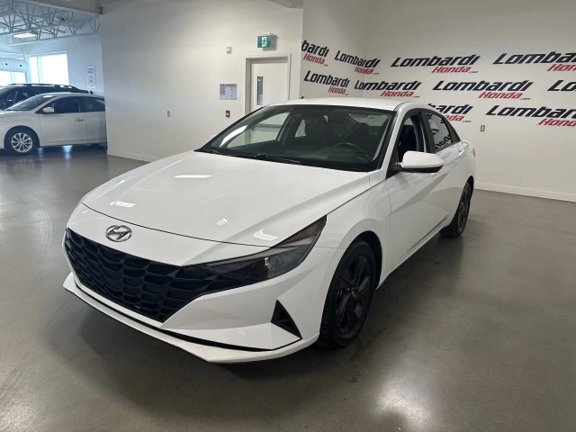 Hyundai Elantra Preferred 2022