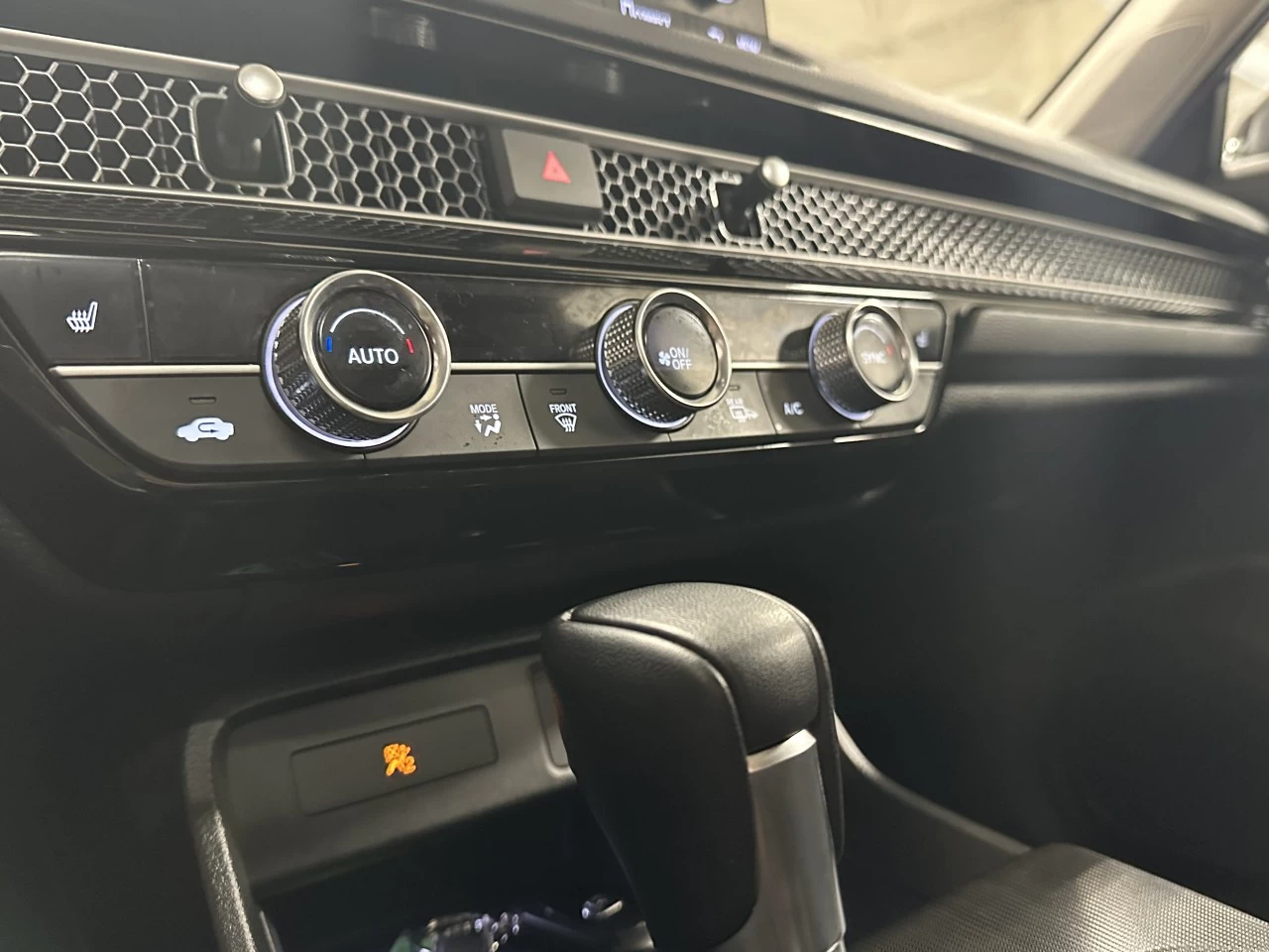 2024 Honda Civic
                                                    EX Main Image