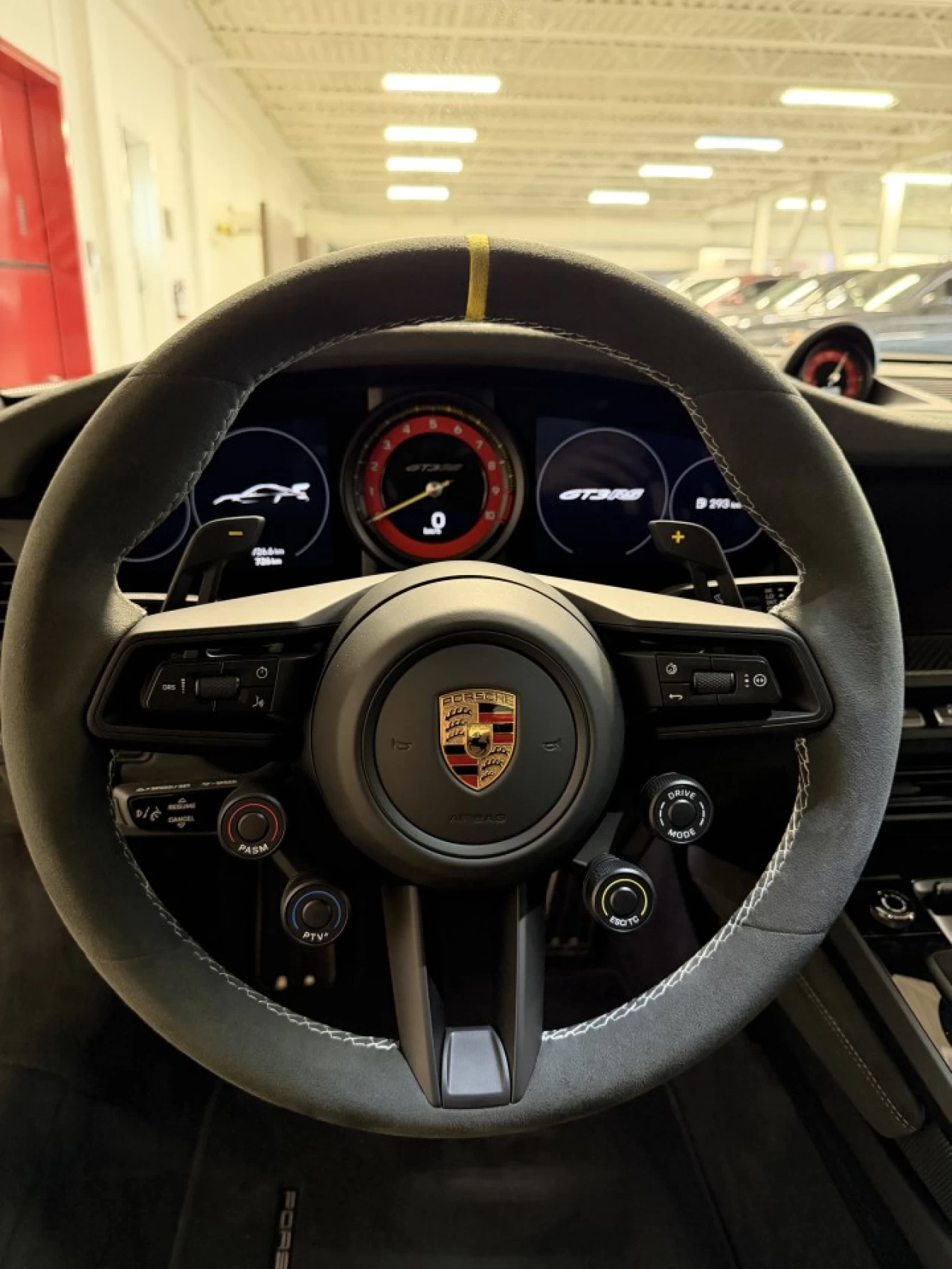 2025 Porsche 911 GT3 RS Main Image