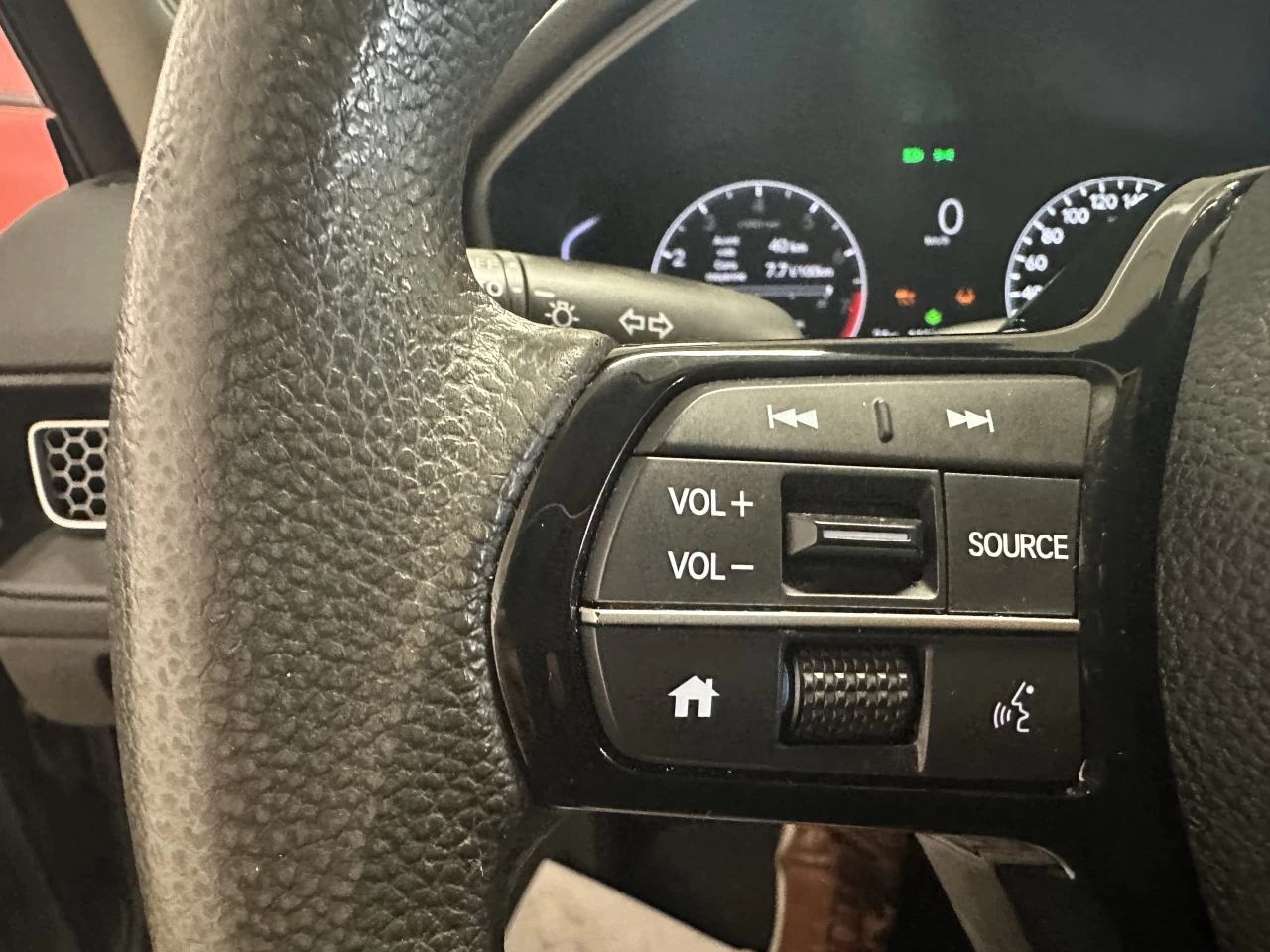 2022 Honda Civic LX Image principale