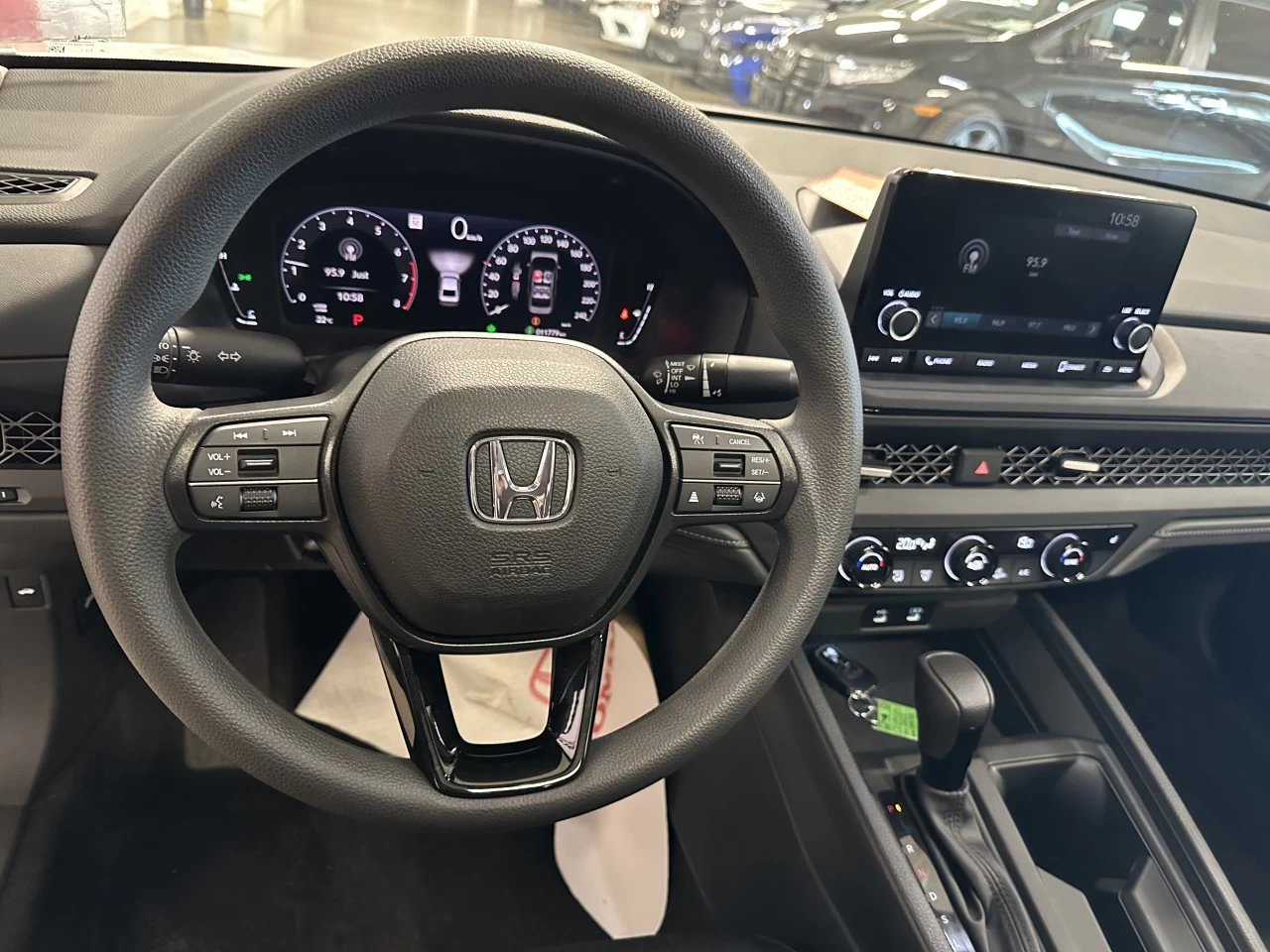 2023 Honda Accord
                                                    EX Image principale
