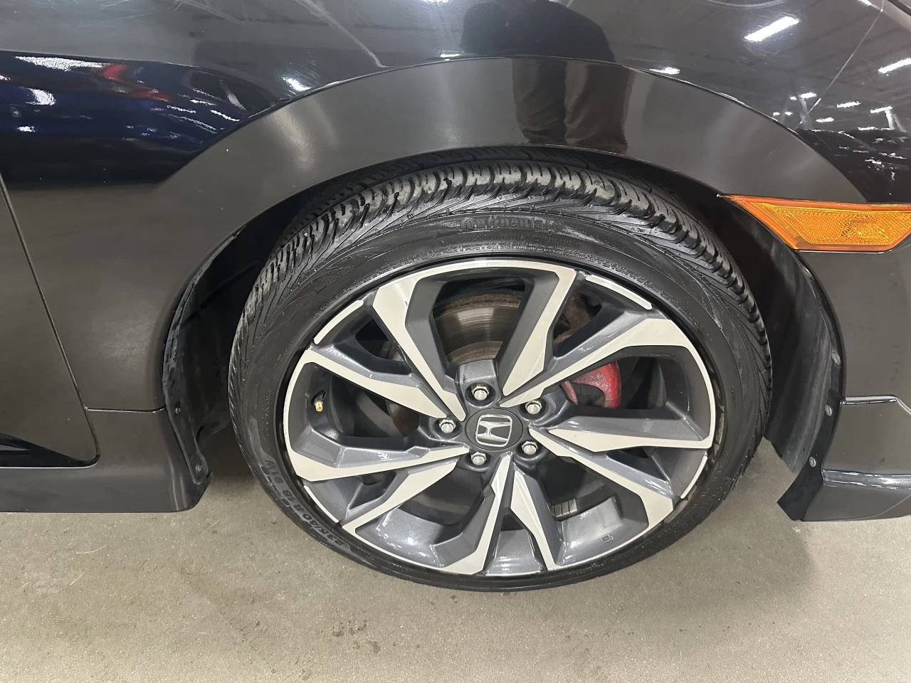 2020 Honda Civic Touring Main Image