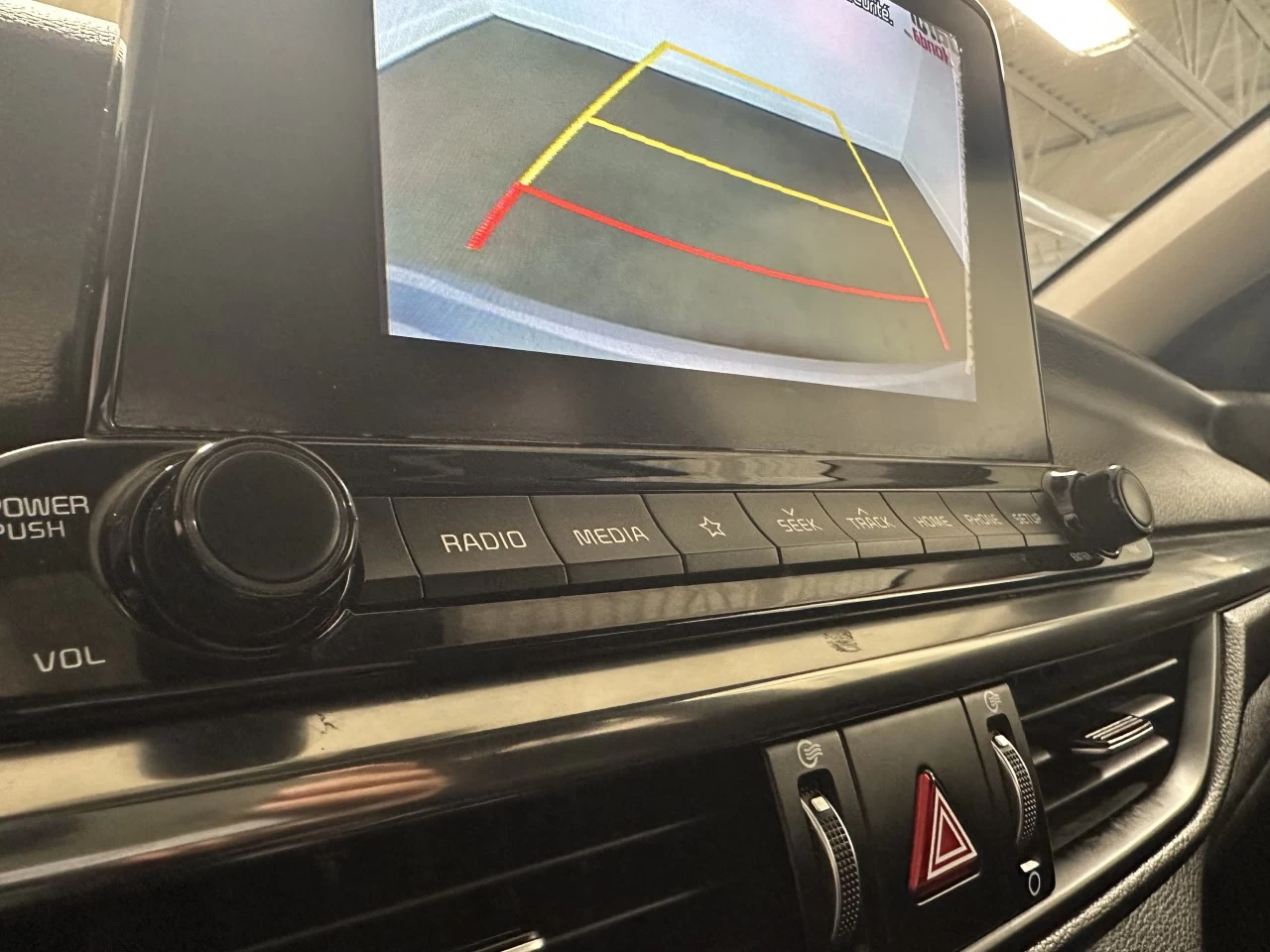 2020 Kia Forte
                                                    EX Main Image