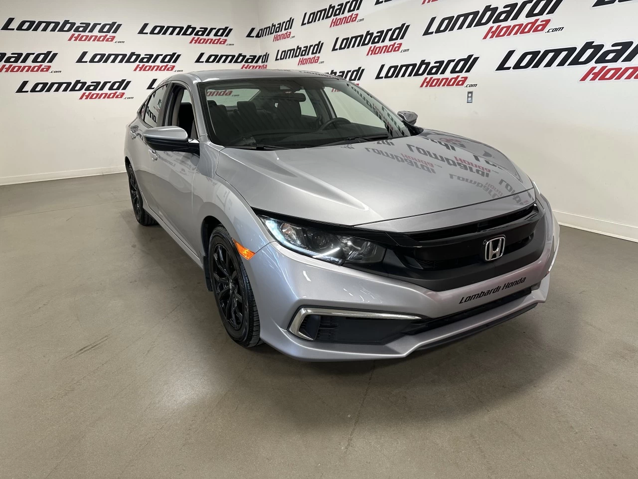 2021 Honda Civic LX Image principale