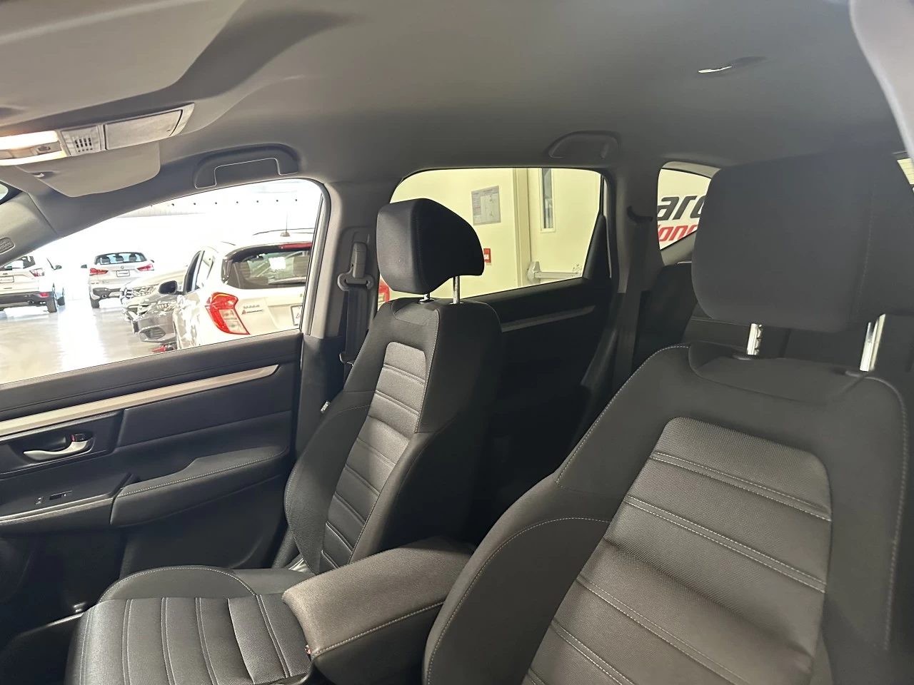 2021 Honda CR-V LX Image principale