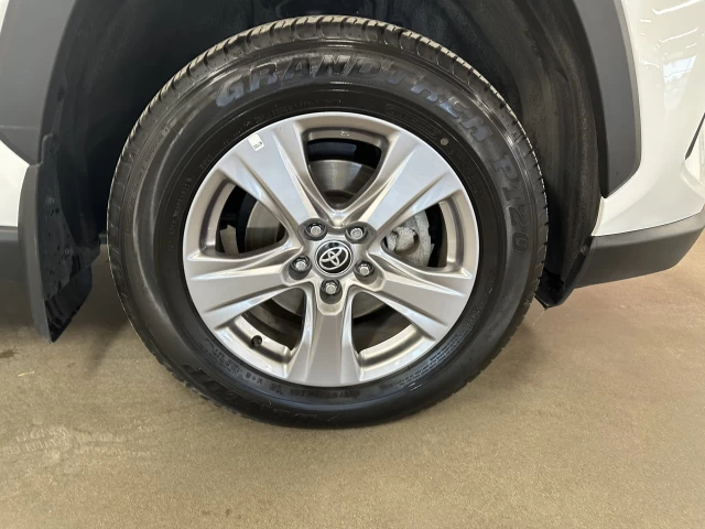 Toyota RAV4 XLE 2022
