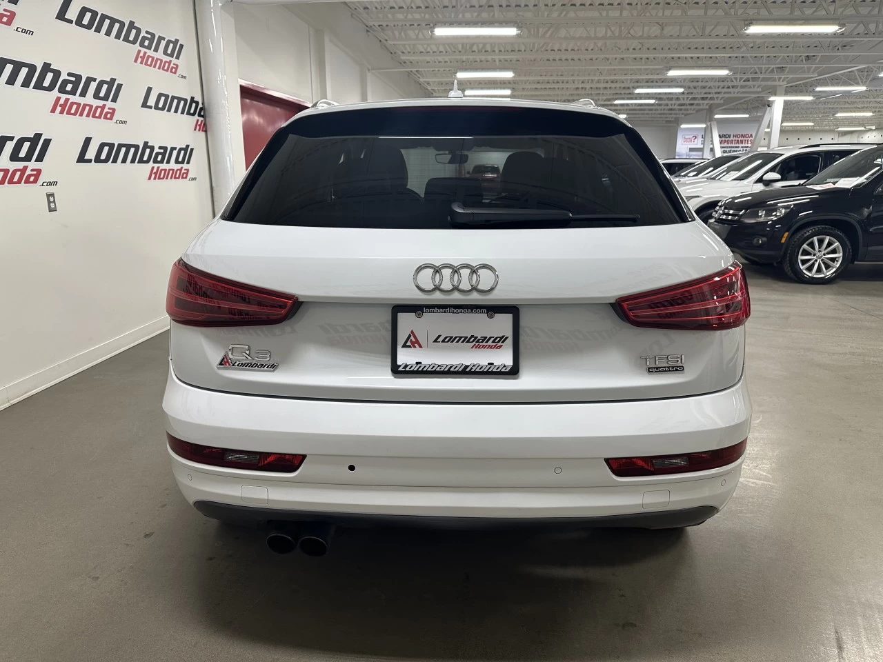 2018 Audi Q3 Progressiv Main Image