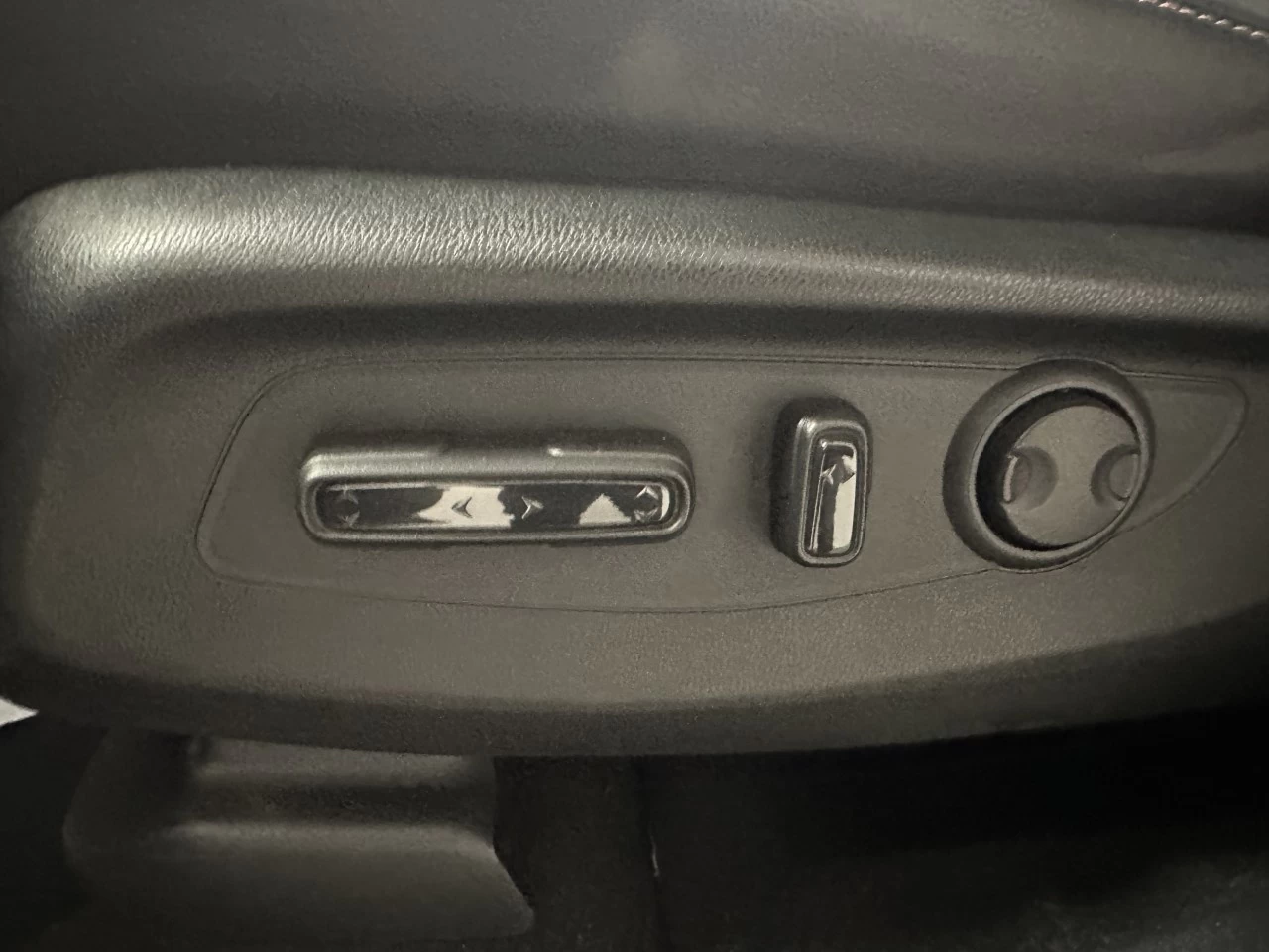 2024 Honda CR-V EX-L Main Image