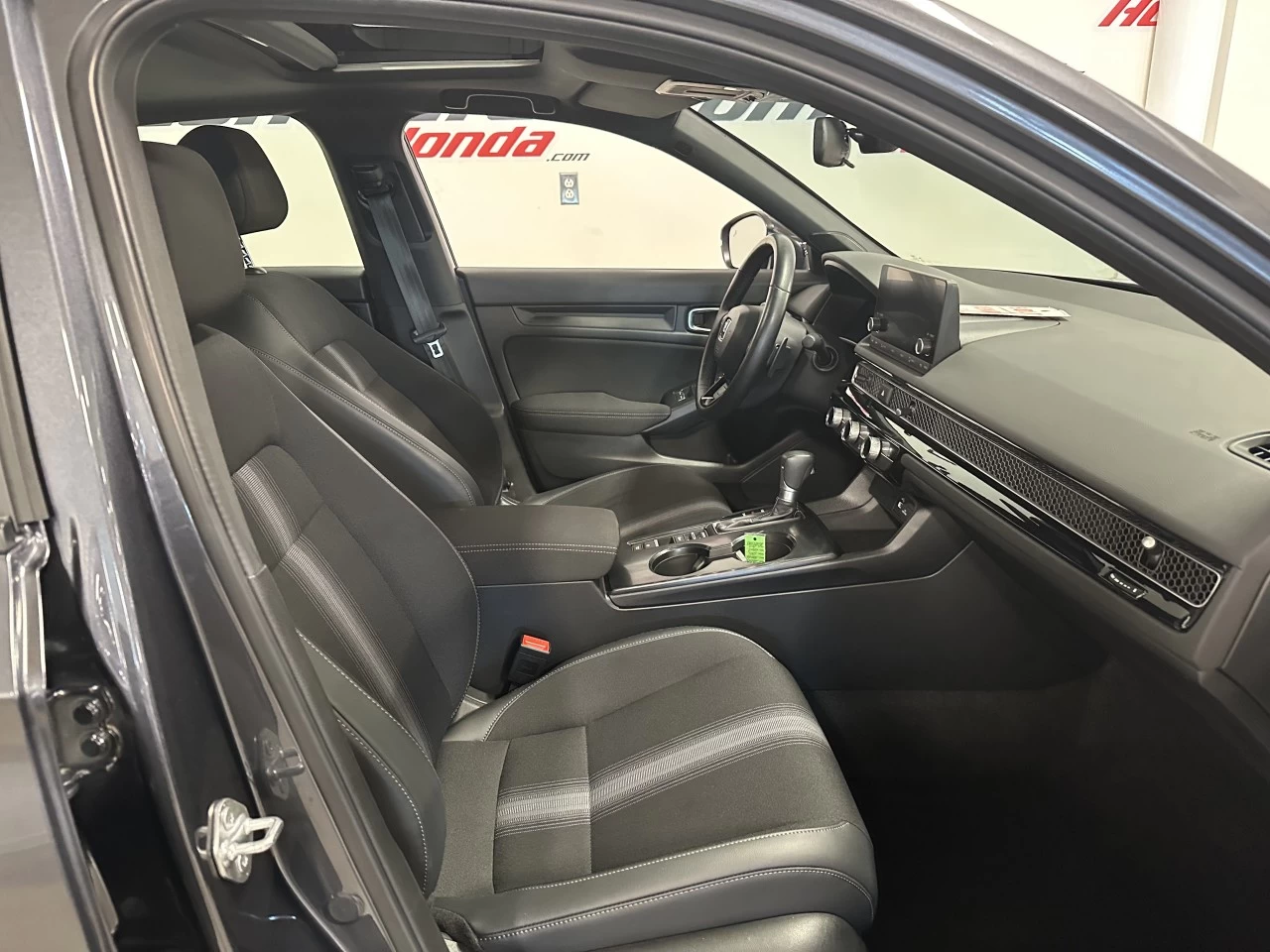 2024 Honda Civic Sport Main Image