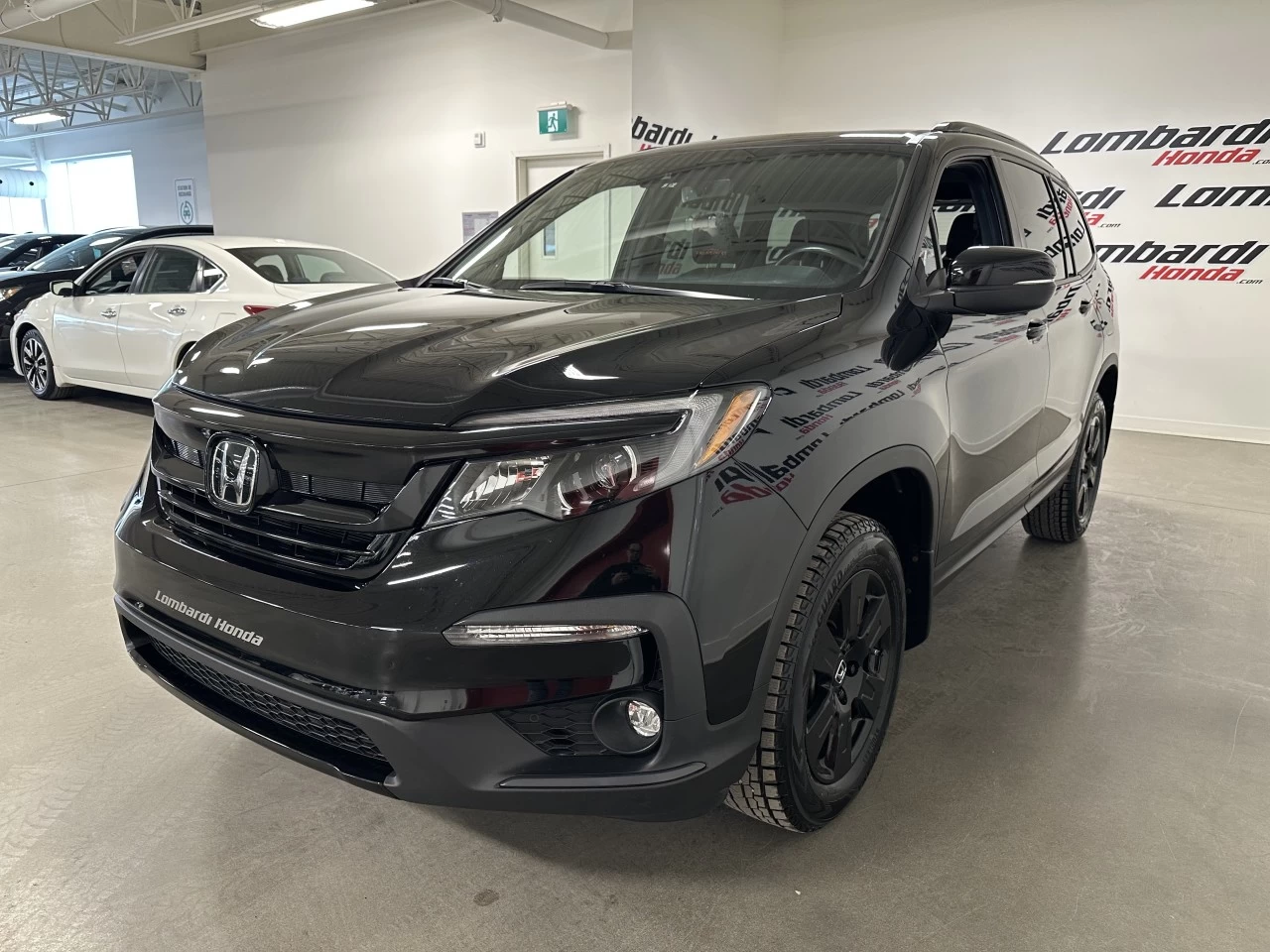 2022 Honda Pilot TrailSport Main Image