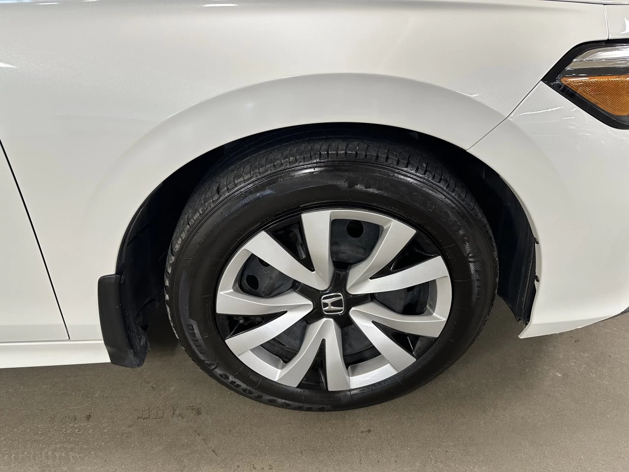 2025 Honda Civic LX Image principale