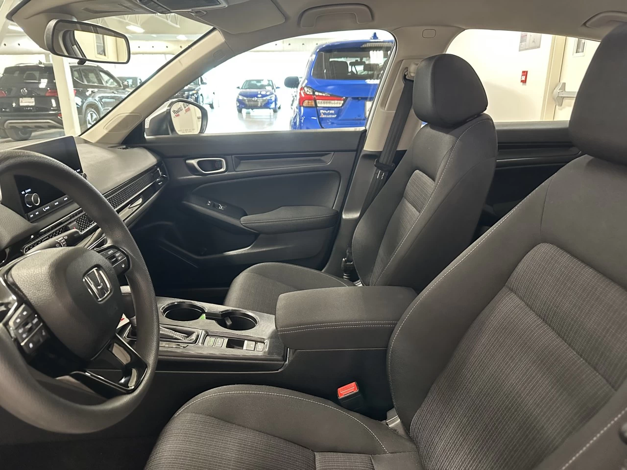 2024 Honda Civic LX Image principale