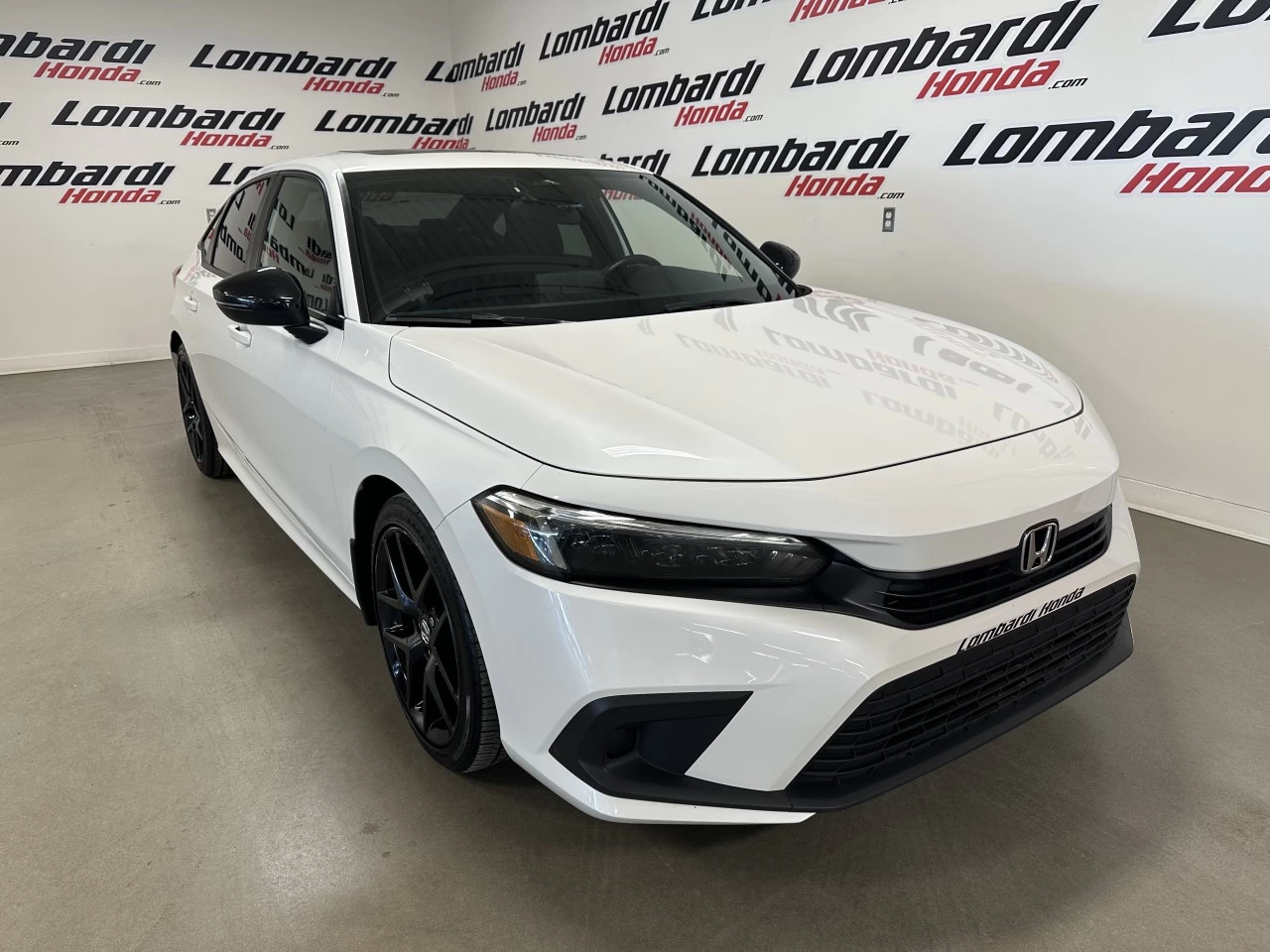 2022 Honda Civic
                                                    Sport Main Image
