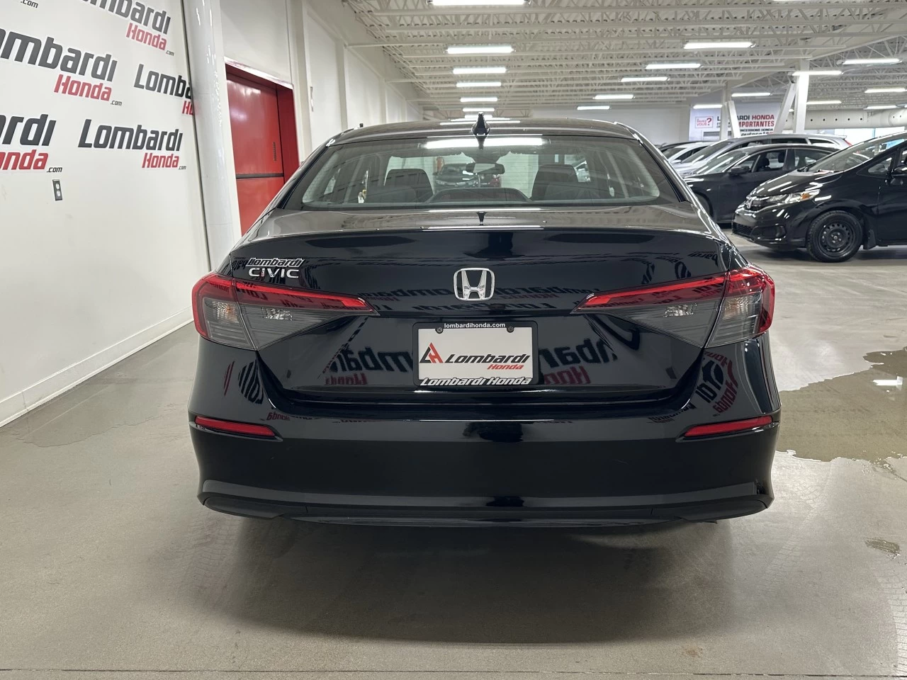 2024 Honda Civic
                                                    EX Main Image