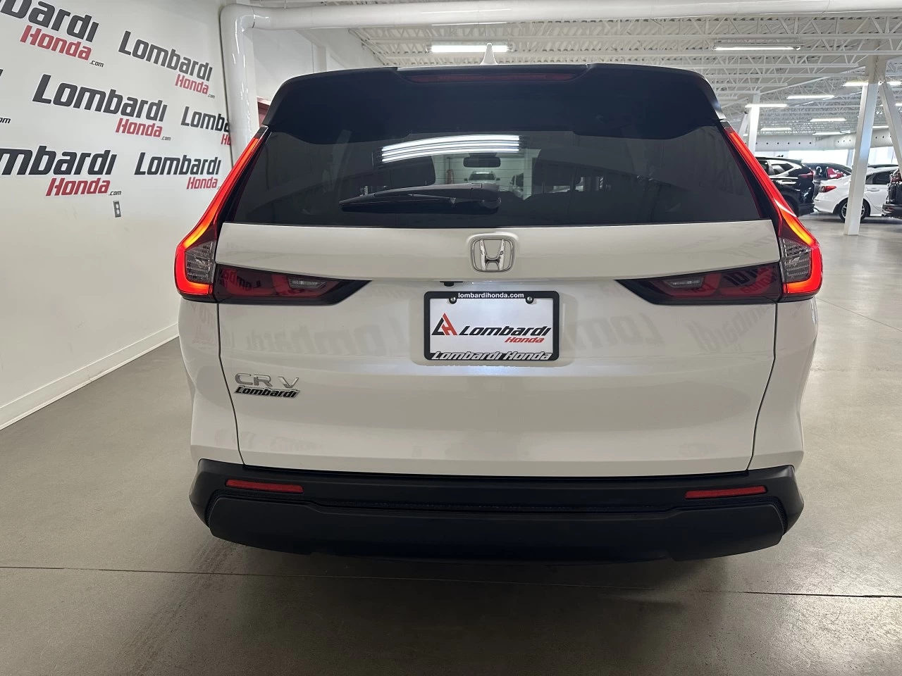 2023 Honda CR-V
                                                    LX Image principale