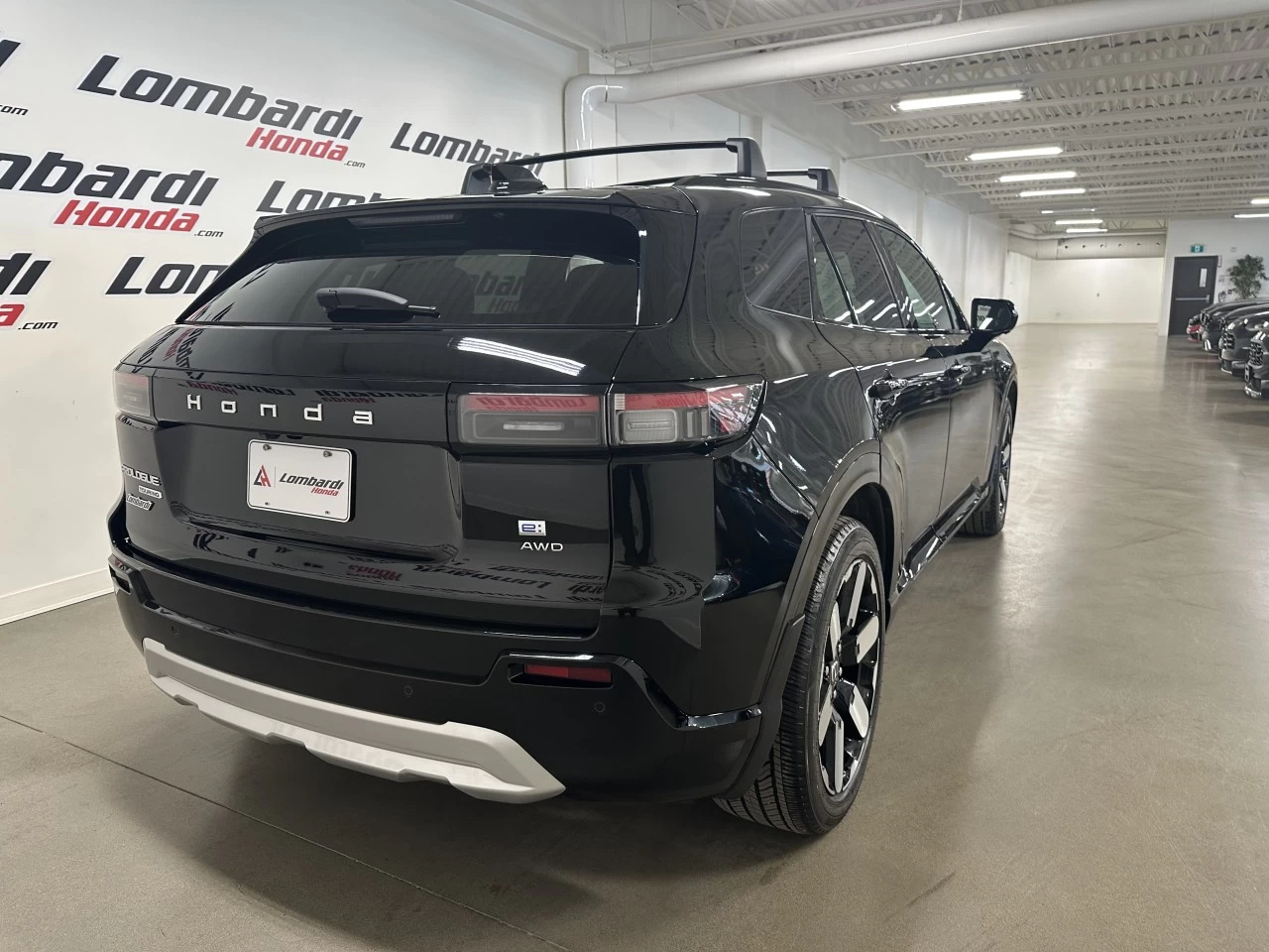 2024 Honda Prologue Touring Main Image