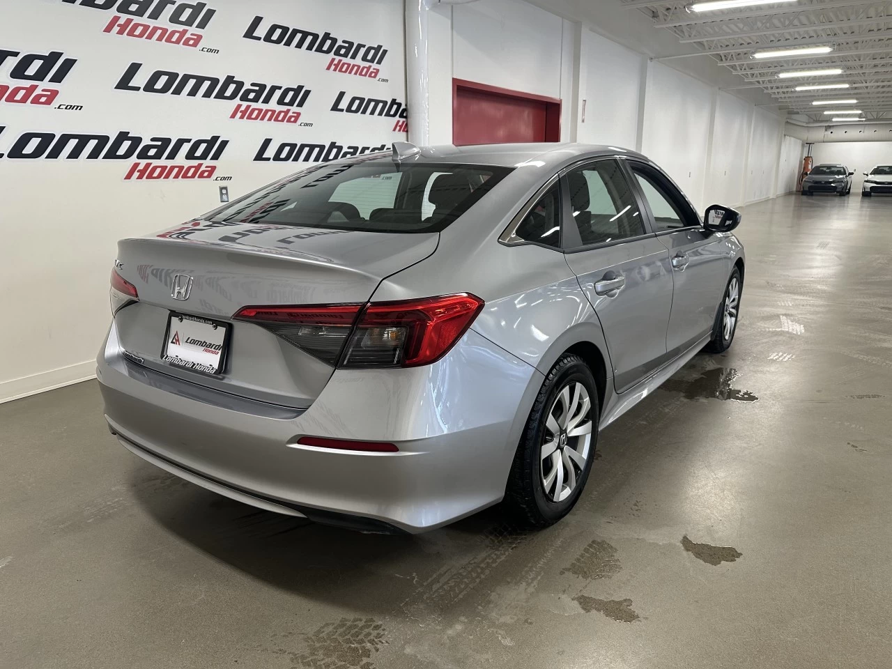 2023 Honda Civic LX Image principale