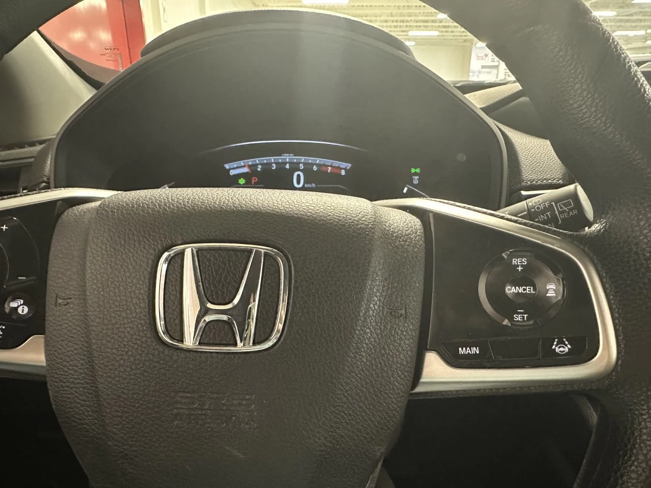 2022 Honda CR-V
                                                    LX Image principale