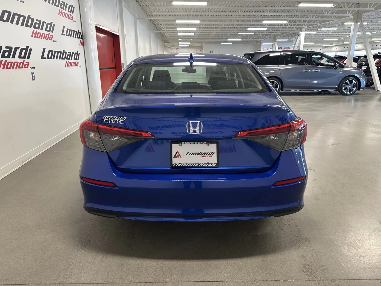 2022 Honda Civic EX Main Image