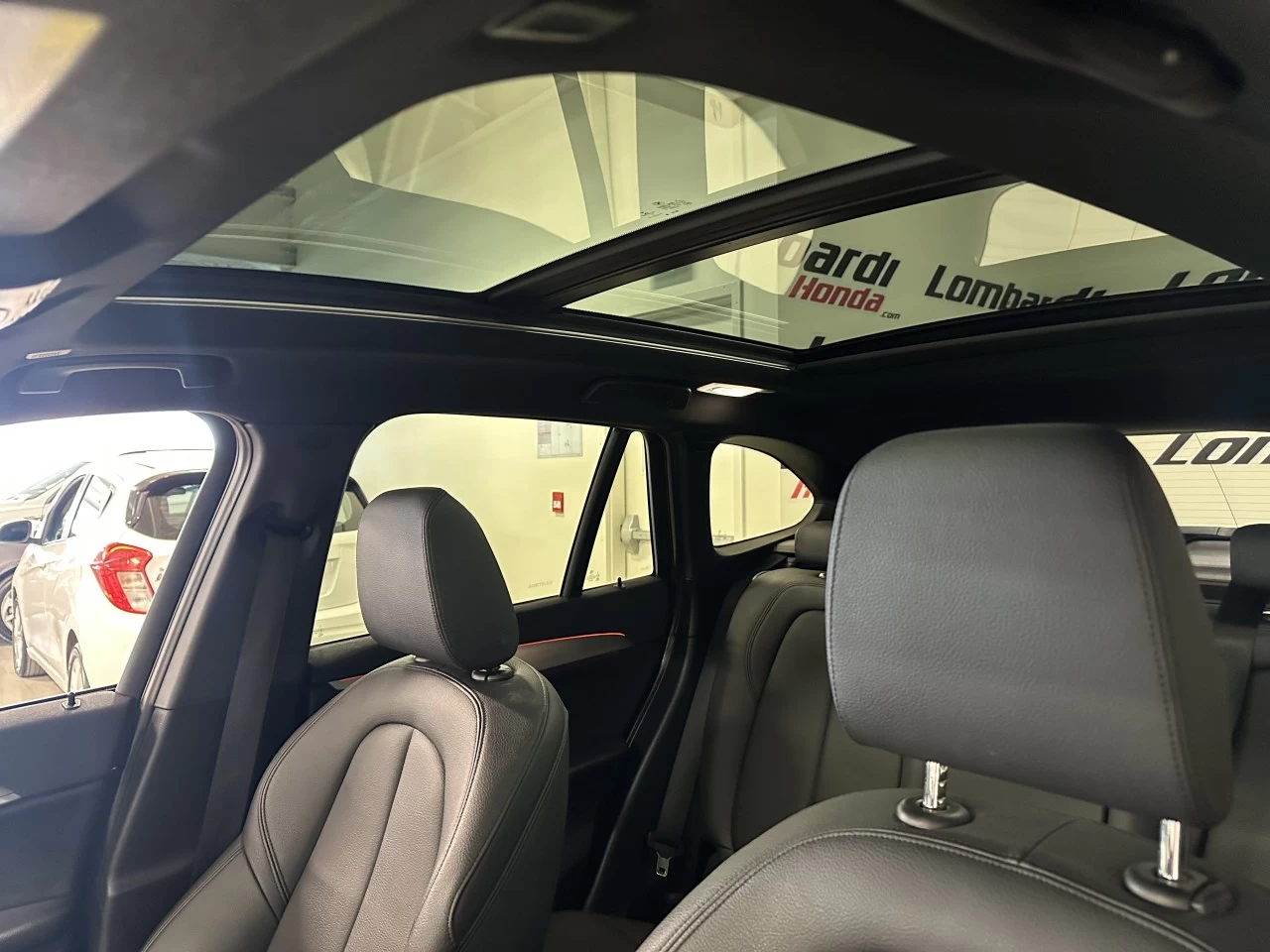 2017 BMW X1 xDrive28i Main Image