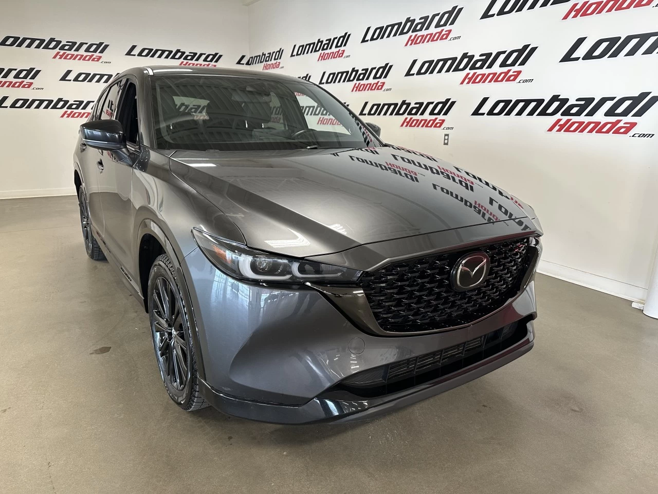 2022 Mazda CX-5
                                                    Sport Design w/Turbo Main Image