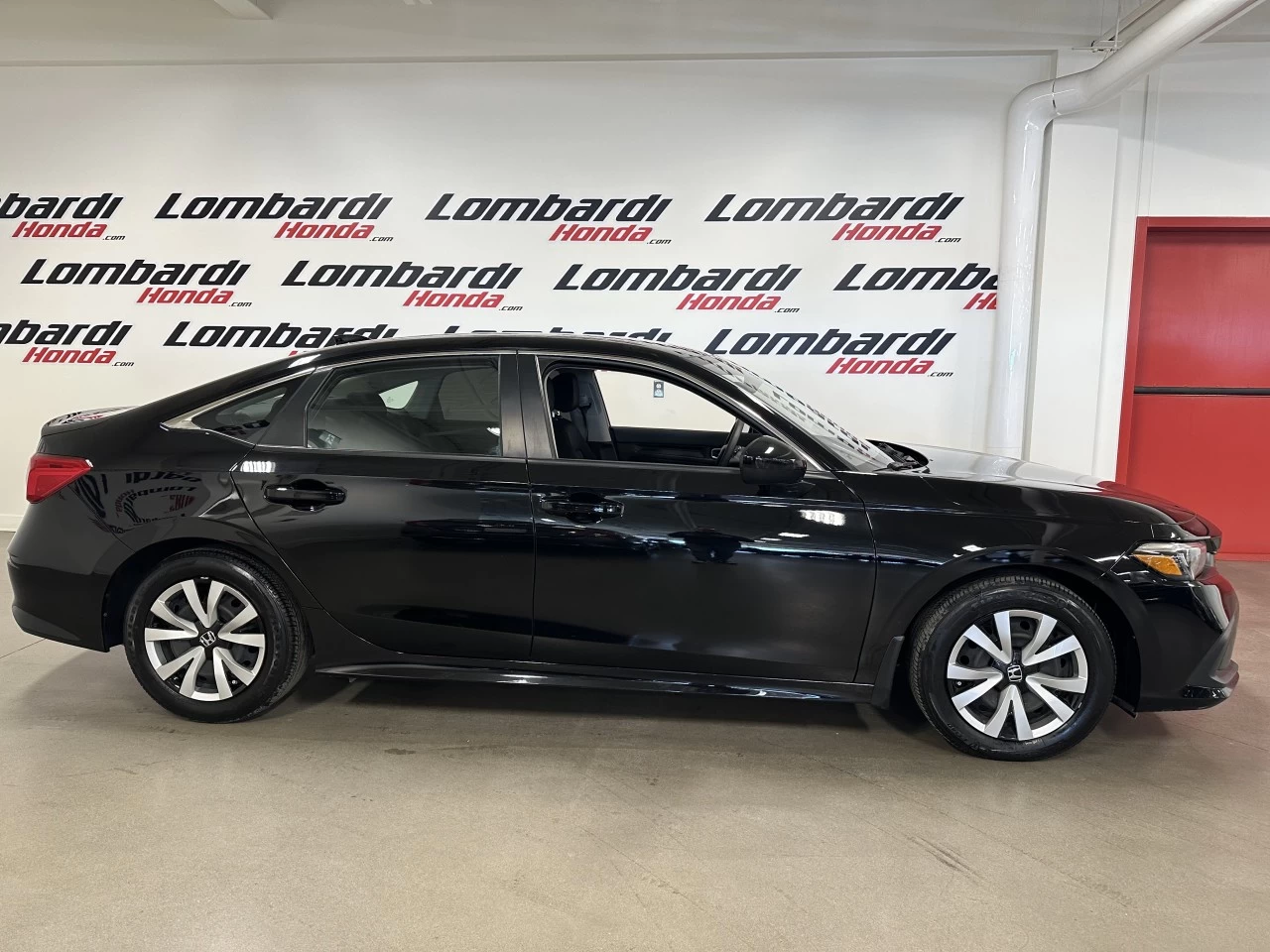 2023 Honda Civic LX Main Image