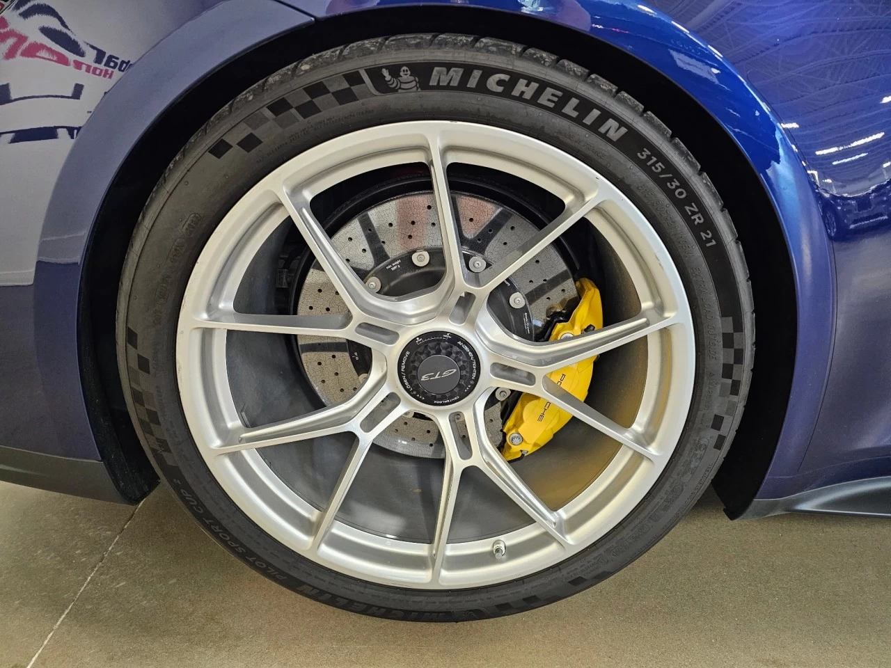 2026 Porsche 911 GT3 Main Image