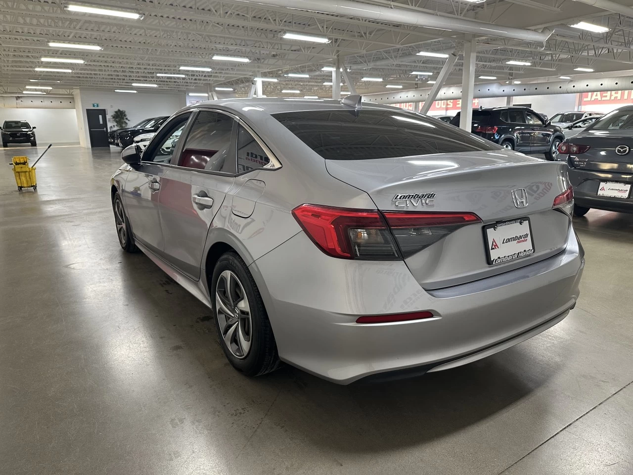 2022 Honda Civic LX Main Image