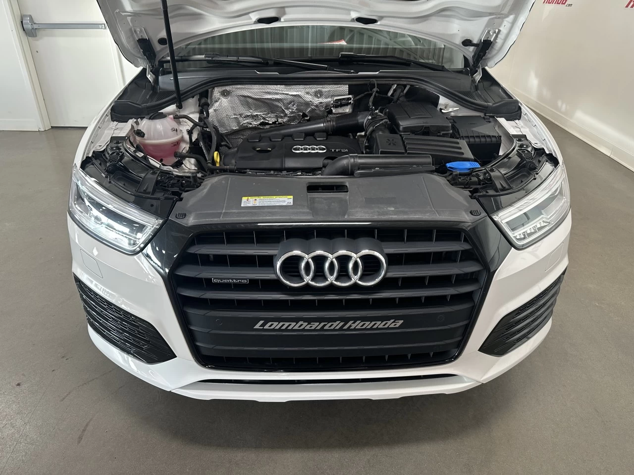 2016 Audi Q3 Technik Main Image