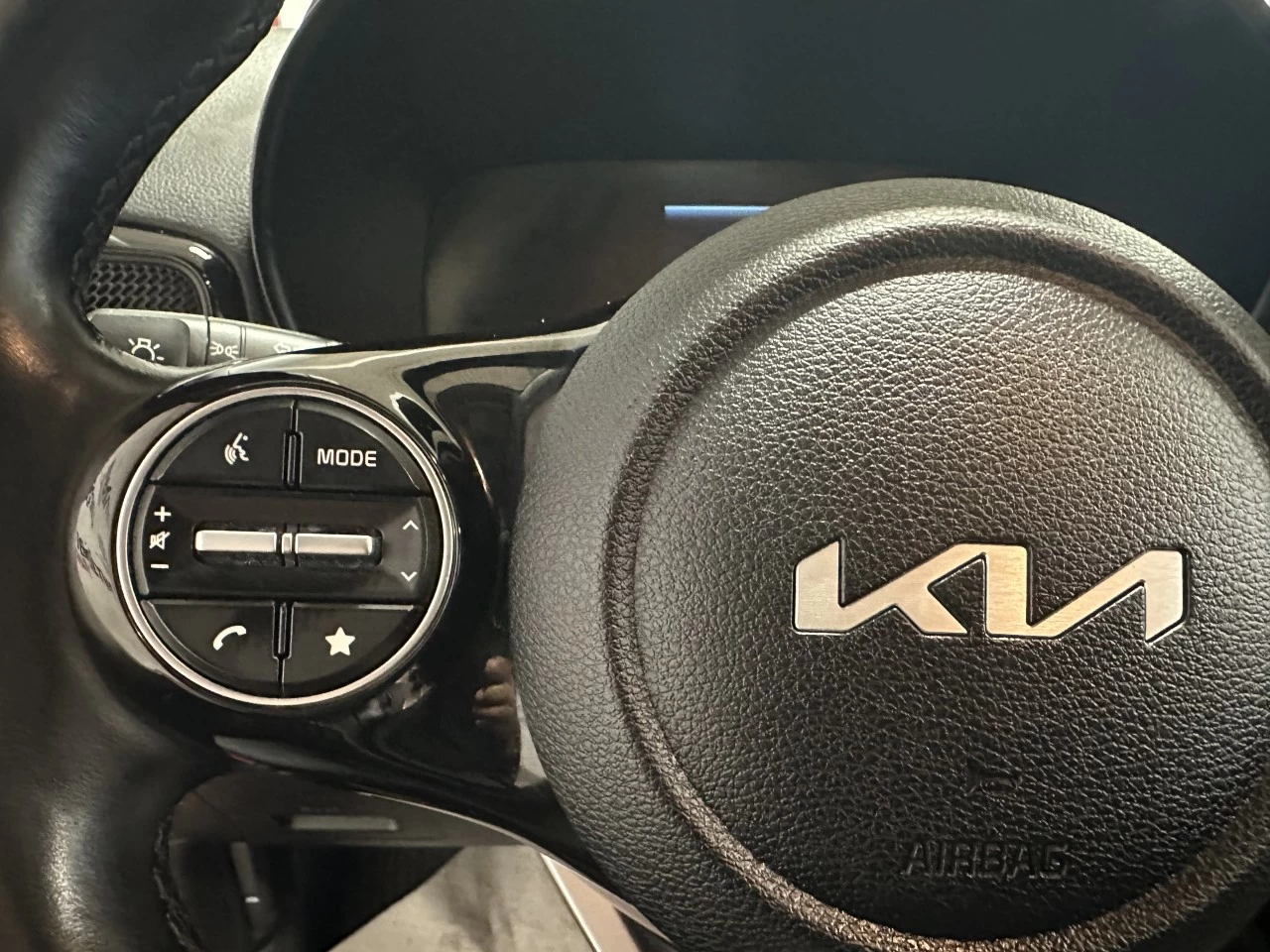 2023 Kia Soul EX Main Image
