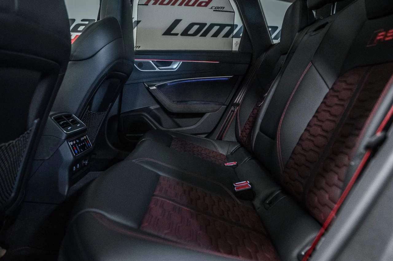 2024 Audi RS6 Performance Main Image